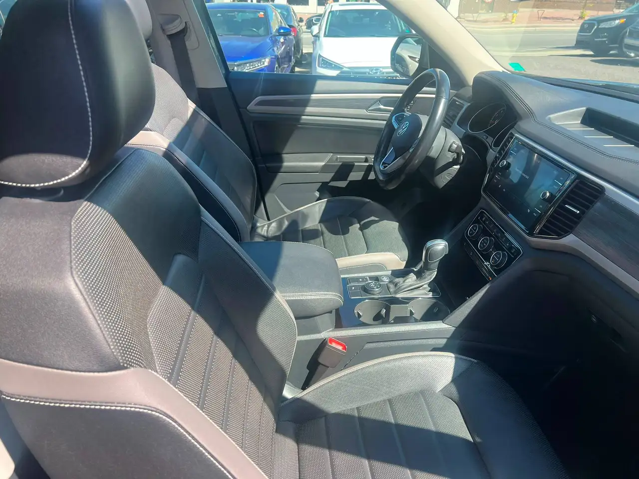 Volkswagen Atlas снимка Volkswagen Atlas