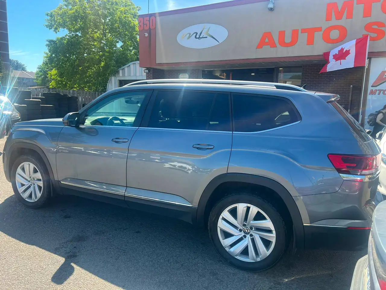 Volkswagen Atlas снимка Volkswagen Atlas