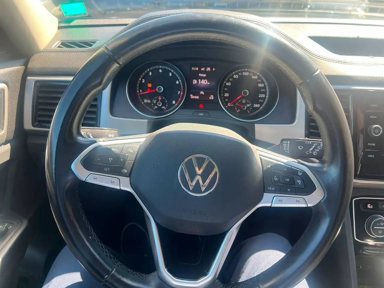 Volkswagen Atlas снимка Volkswagen Atlas
