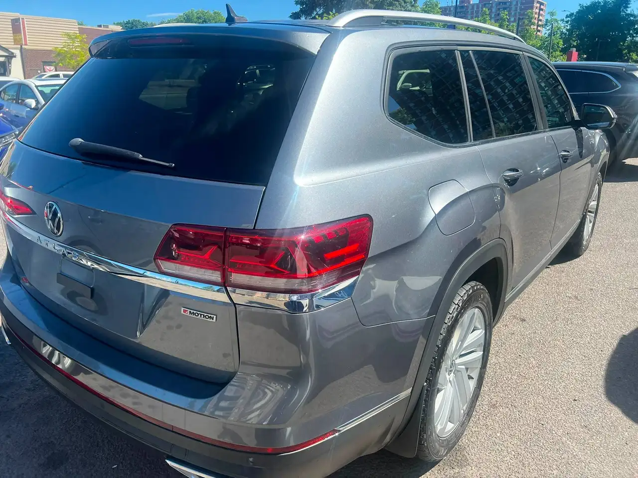 Volkswagen Atlas снимка Volkswagen Atlas