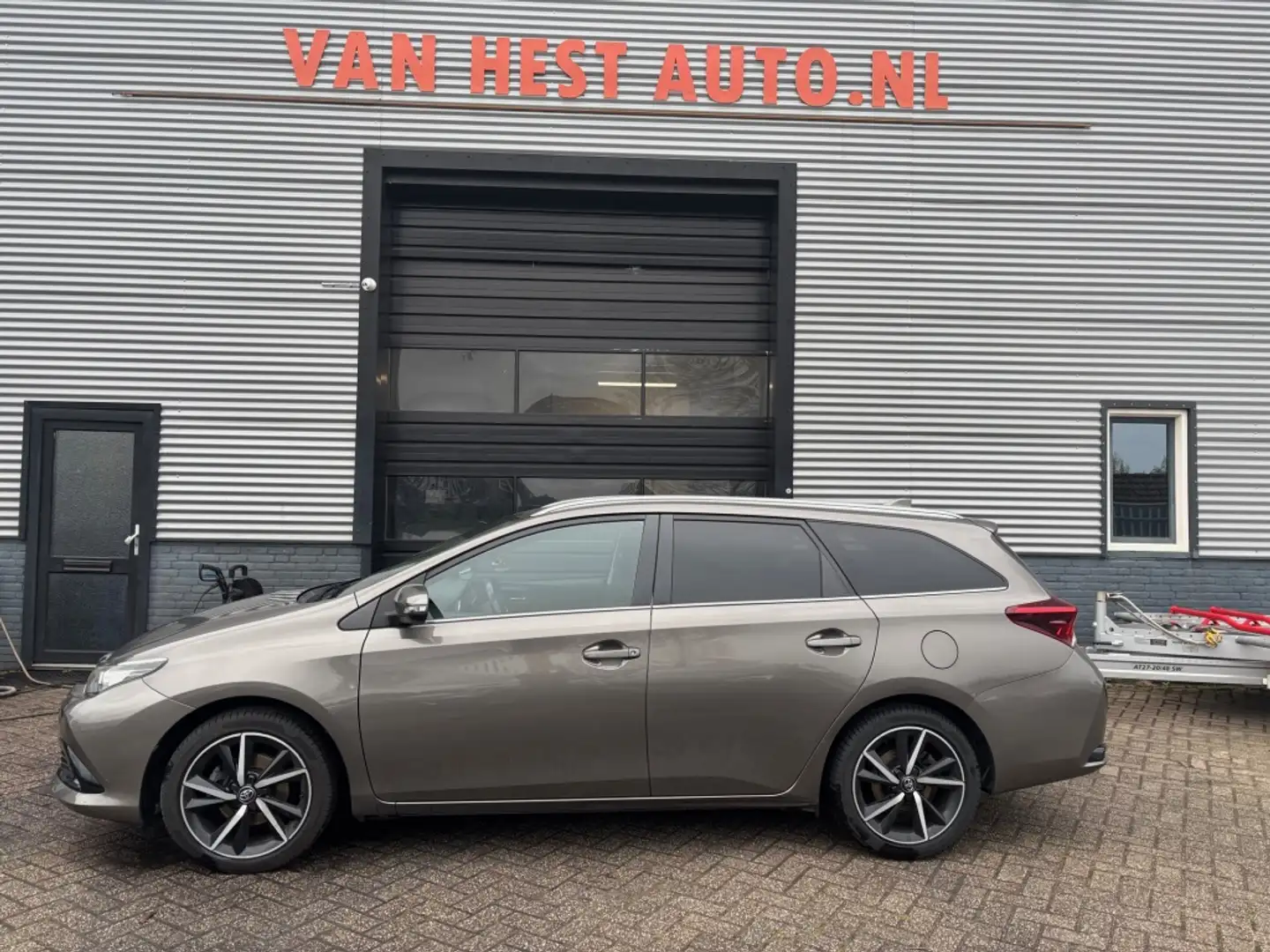 Toyota Auris Wagon 1.2 StYLE | 3 MND GAR | CLIMA | CRUISE CONTR Grey - 1