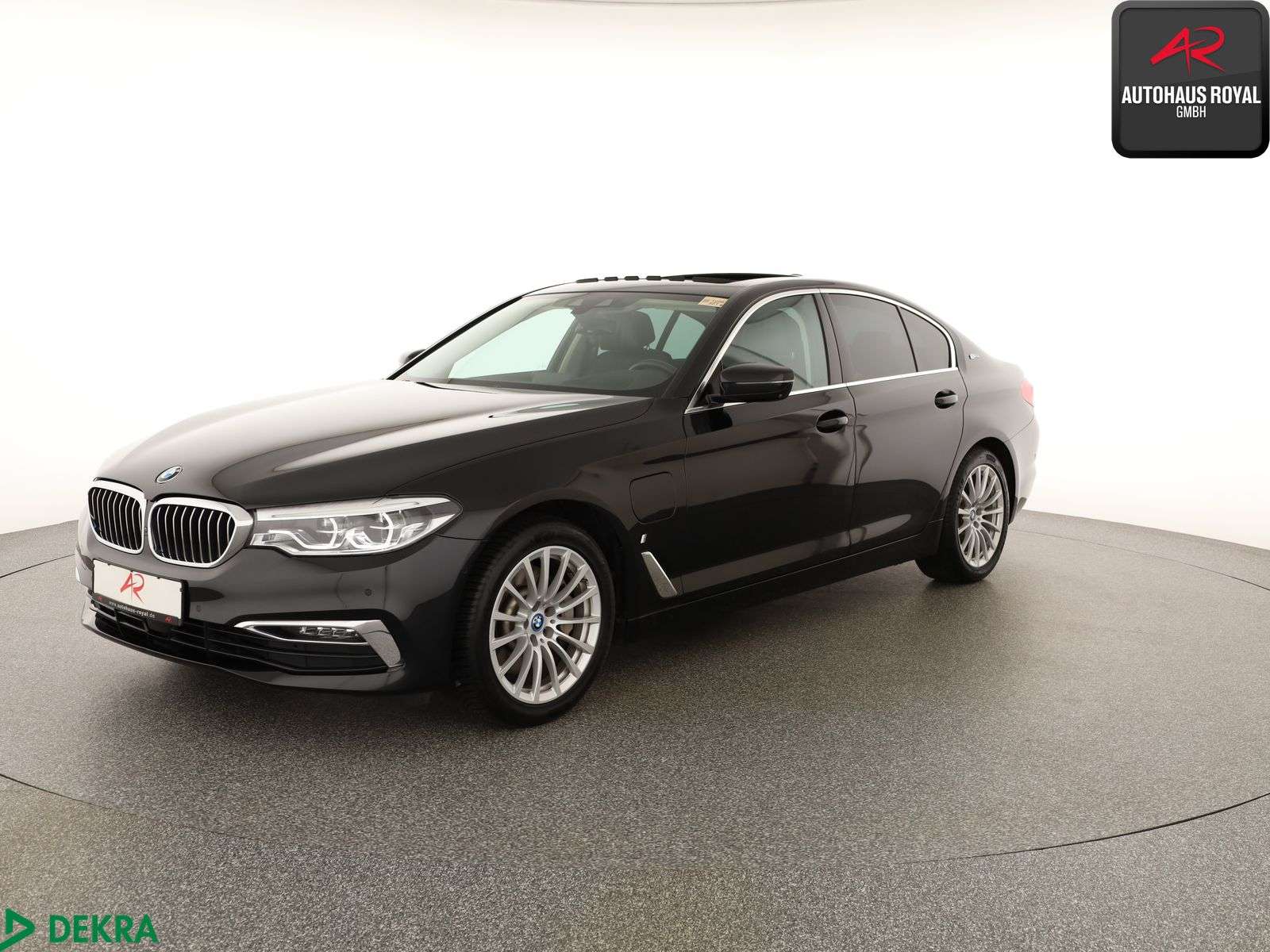 2019 BMW 530