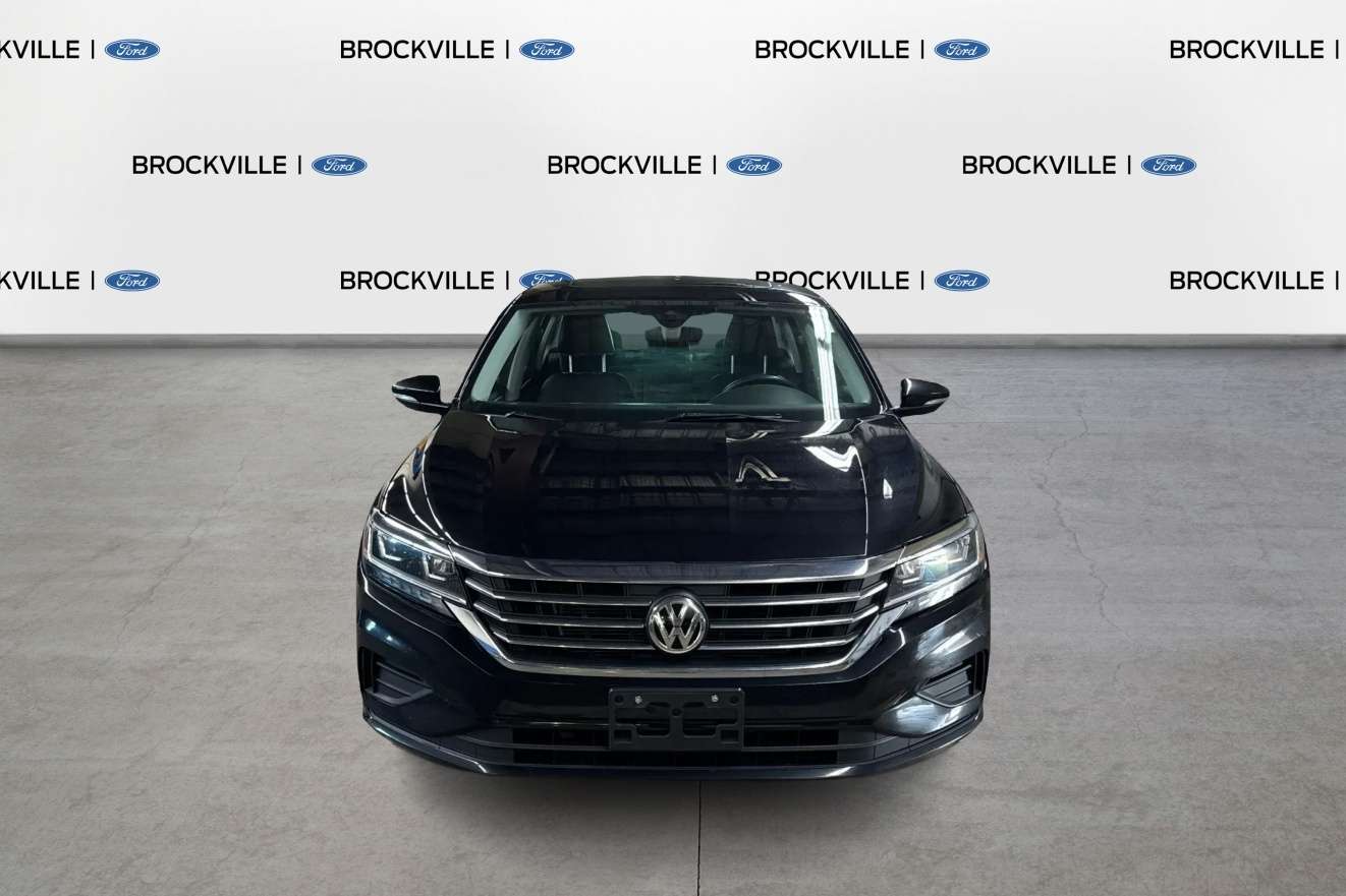 2022 Volkswagen Passat HIGHLINE  | Sunroof Heated Seats Power Seat — снимка 1