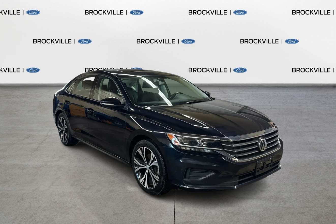 2022 Volkswagen Passat HIGHLINE  | Sunroof Heated Seats Power Seat