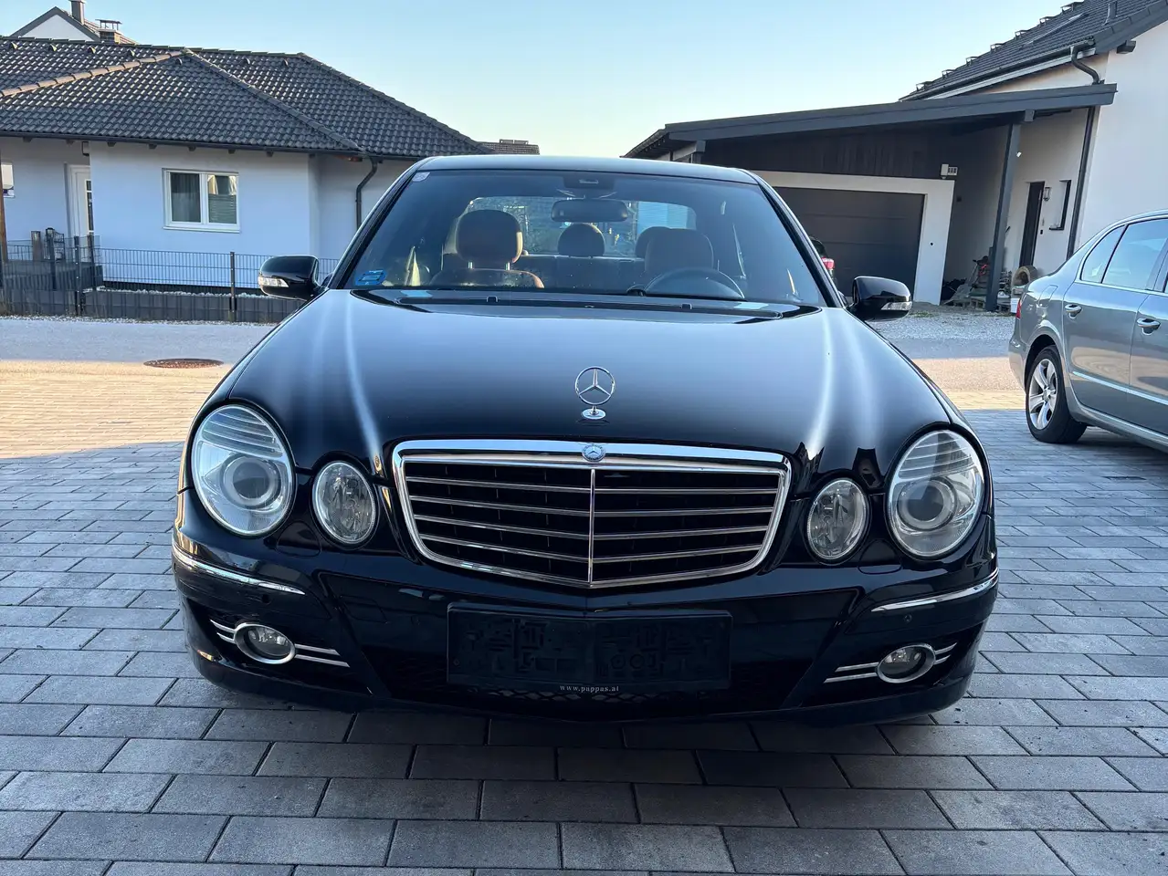 Mercedes-Benz E 280