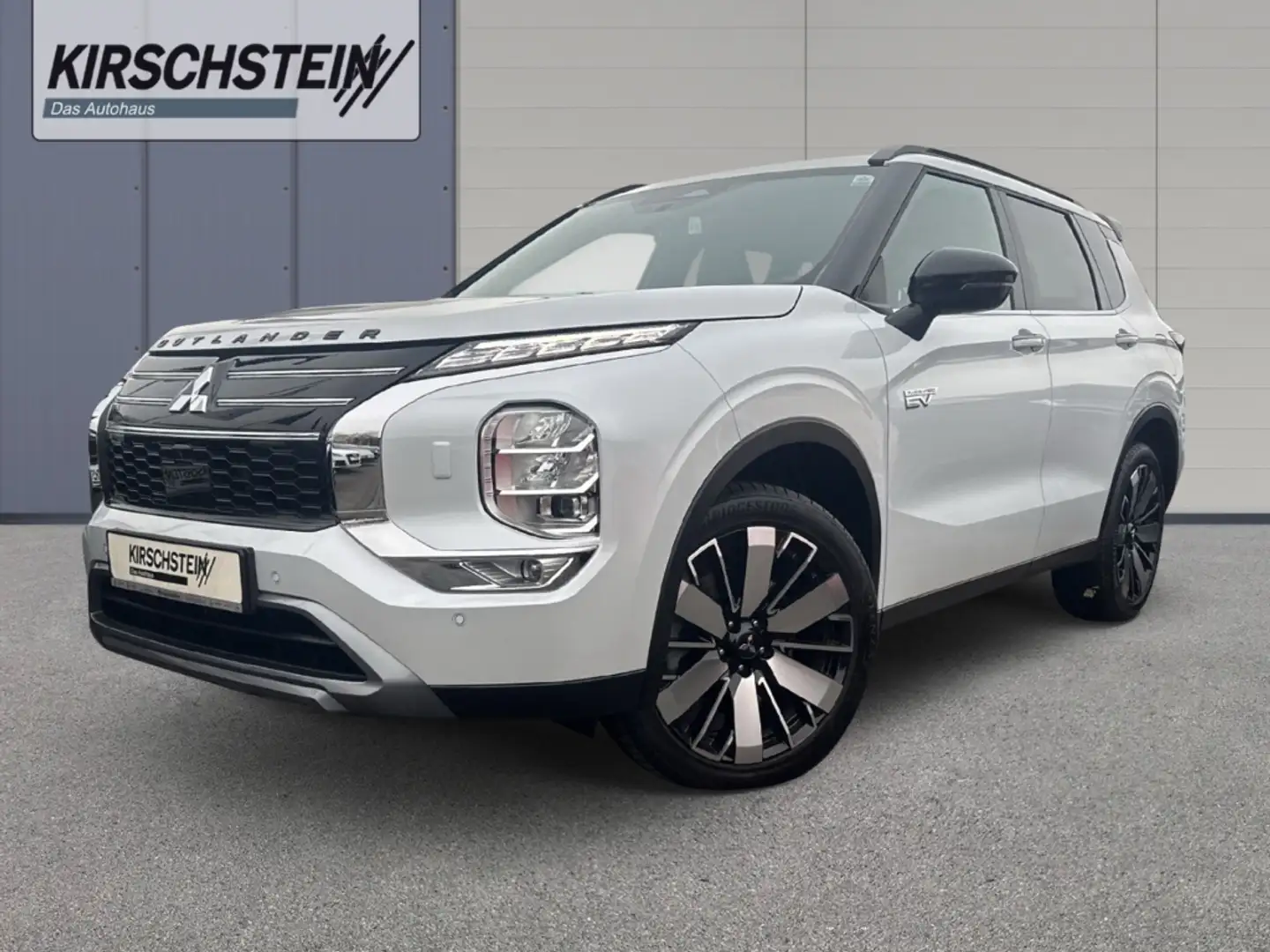 Mitsubishi Outlander Select 4WD Dienstwagen! Weiß - 1