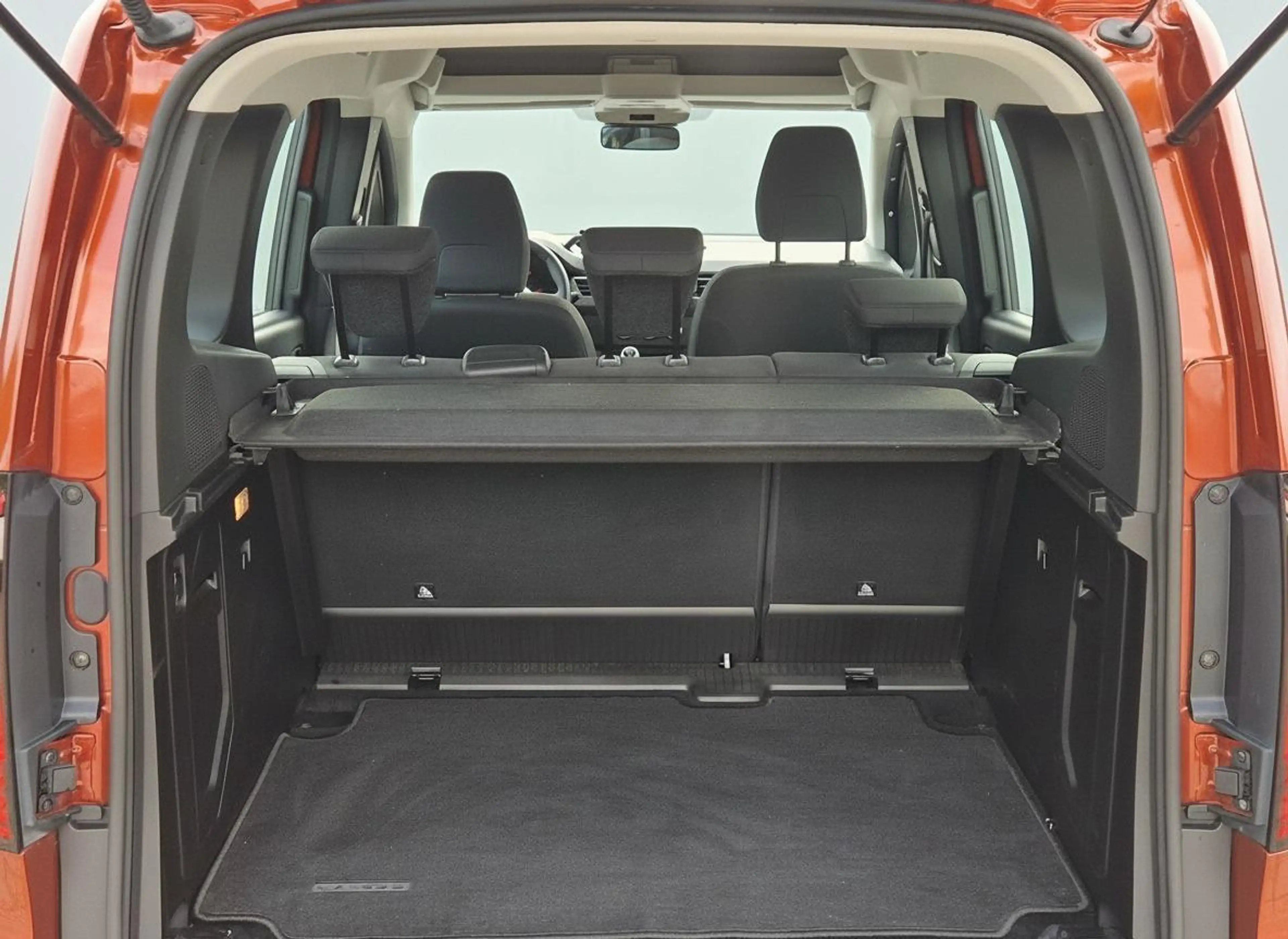 Renault Kangoo 1.3 TCe CRUISE CARPLAY TREKHAAK — photo 20