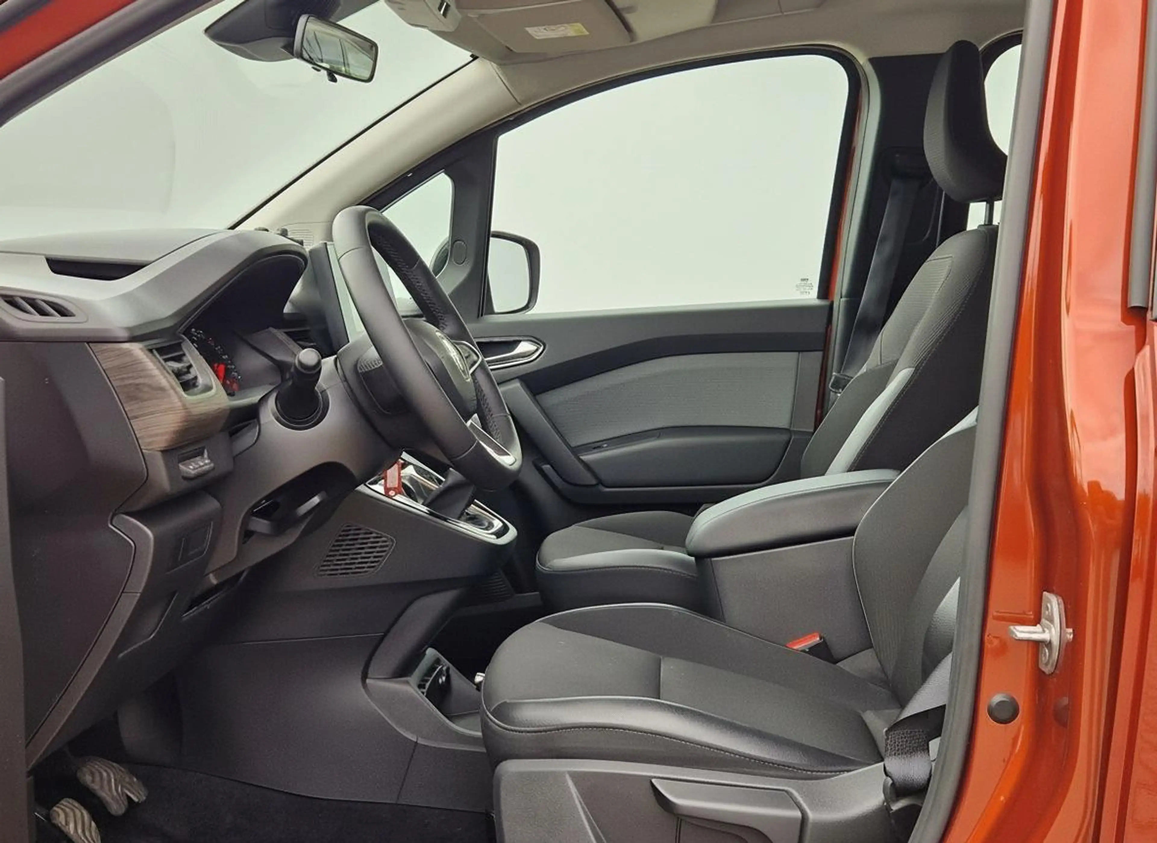 Renault Kangoo 1.3 TCe CRUISE CARPLAY TREKHAAK — photo 8