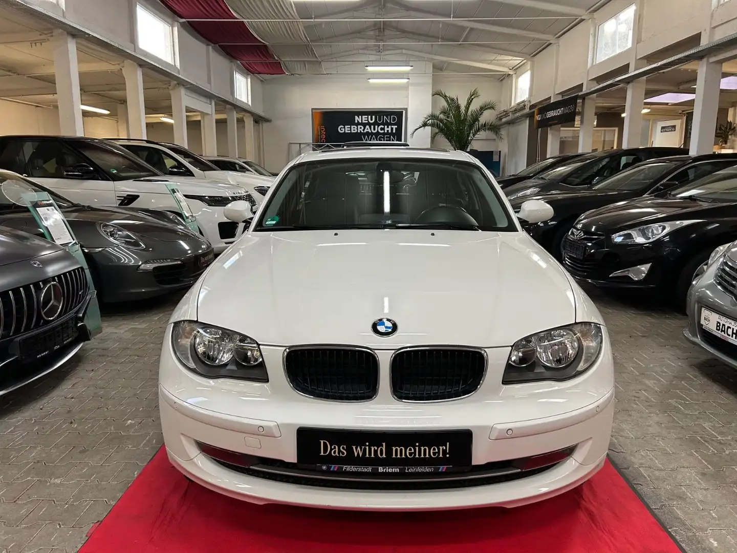 BMW 118 i*STEUERKETTE NEU*TÜV NEU*NAVI*SD*TEMP*SHZ* Weiß - 2