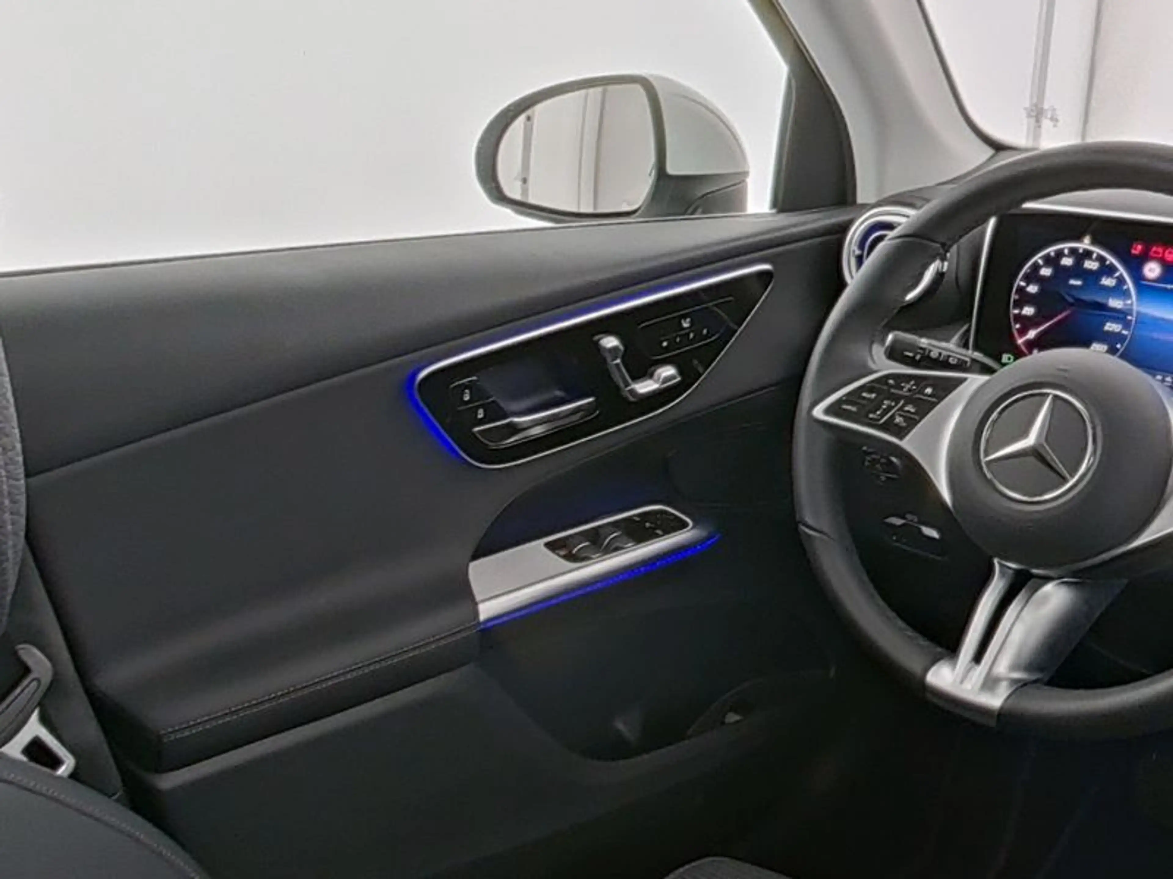 Mercedes-Benz GLC 220 d 4M Avantgarde*Advanced*LED*Pano-SD*AHK — photo 8
