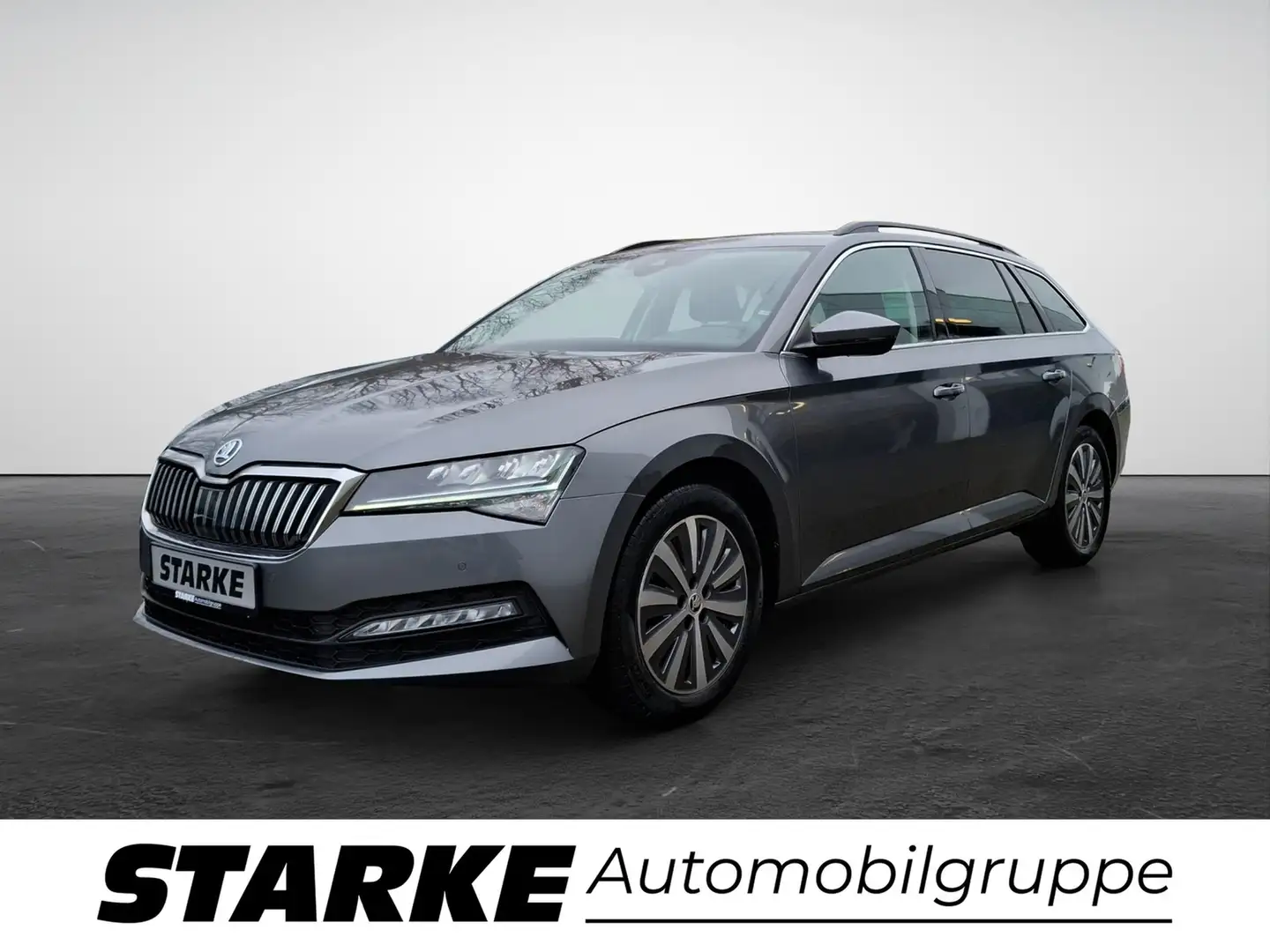 Skoda Superb Combi 2.0 TDI DSG Ambition Gris - 2
