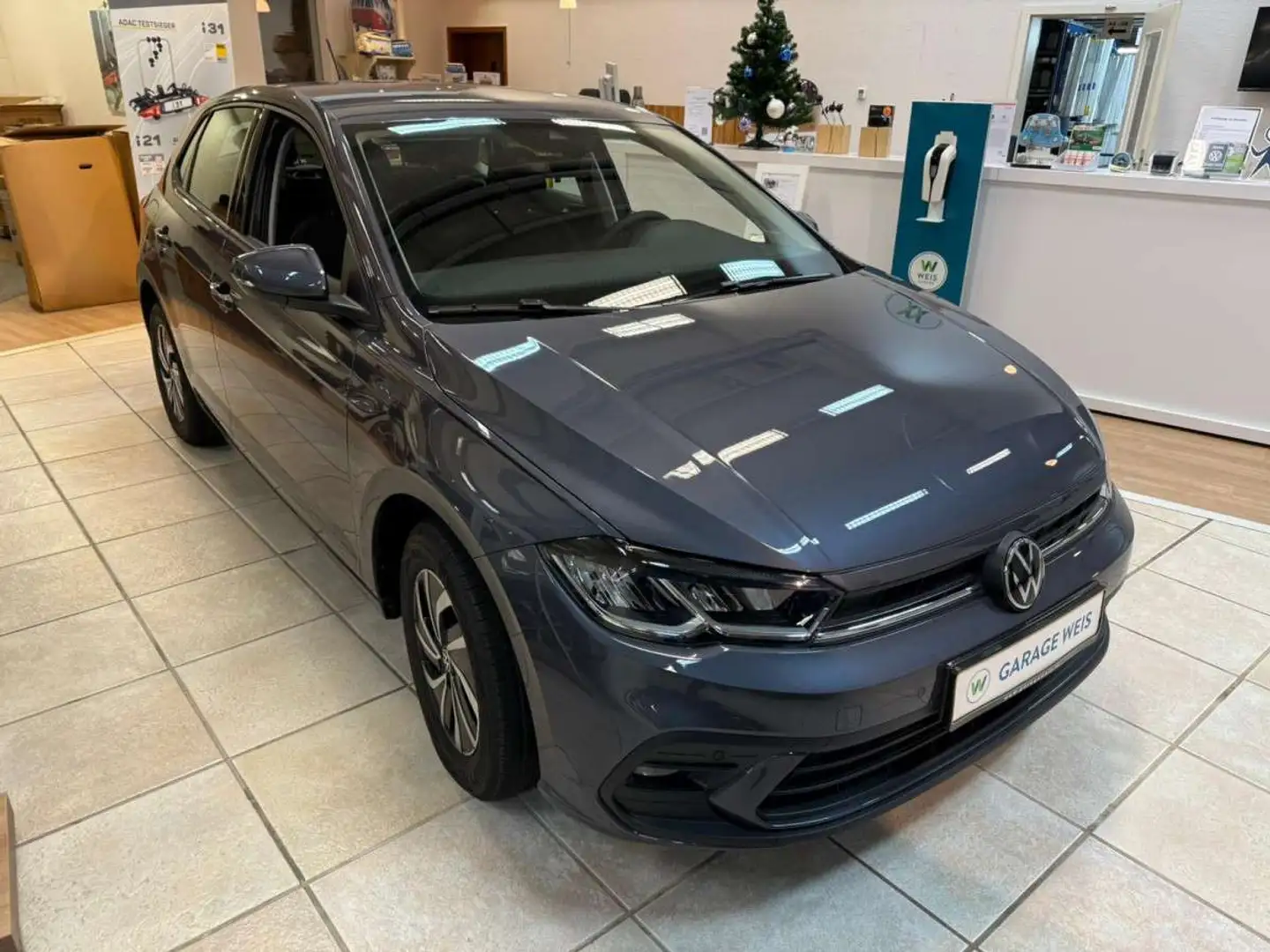 Volkswagen Polo Life 1.0 TSI 70KW-95cv DSG7 Grijs - 1