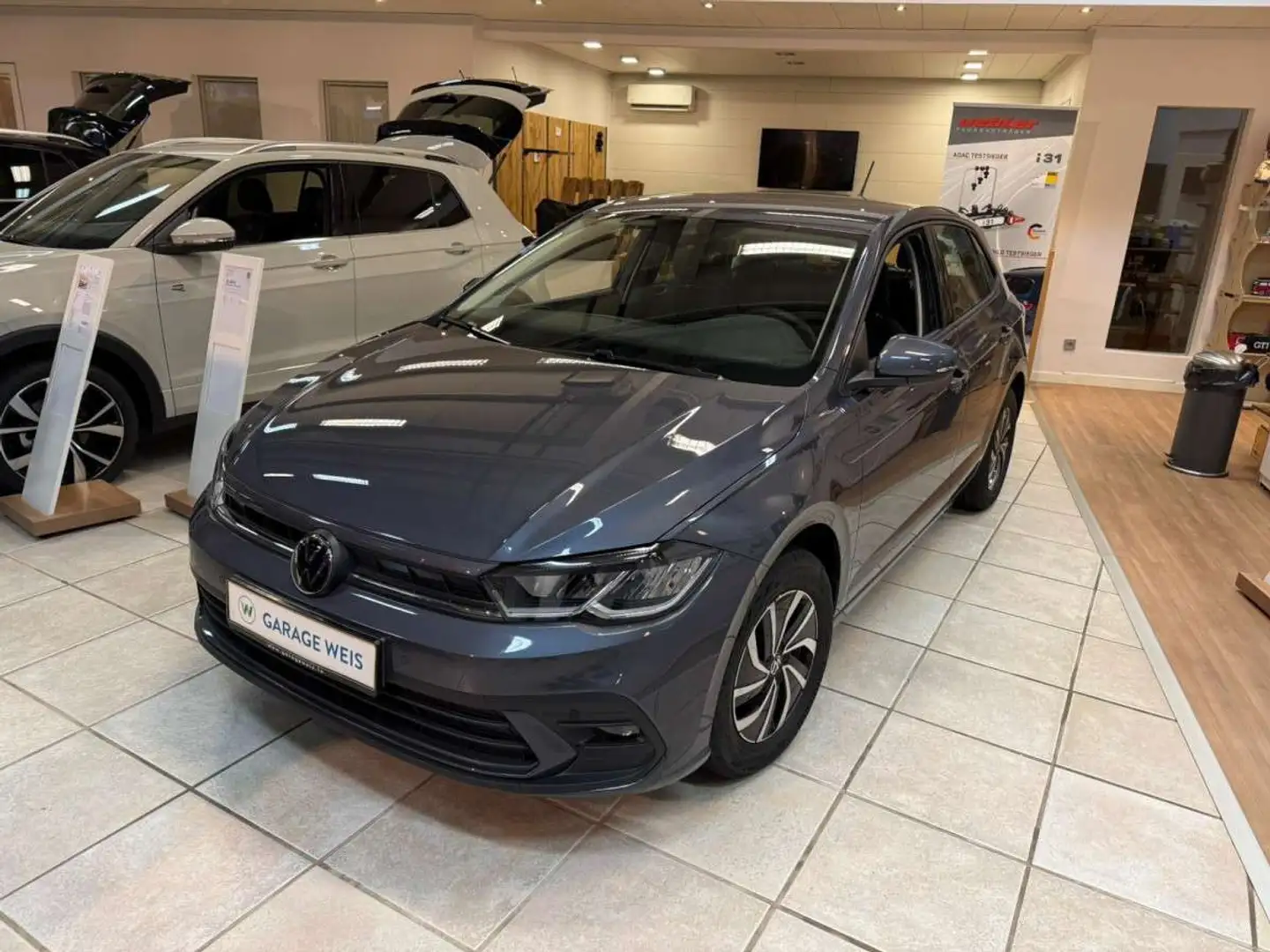 Volkswagen Polo Life 1.0 TSI 70KW-95cv DSG7 Grijs - 2