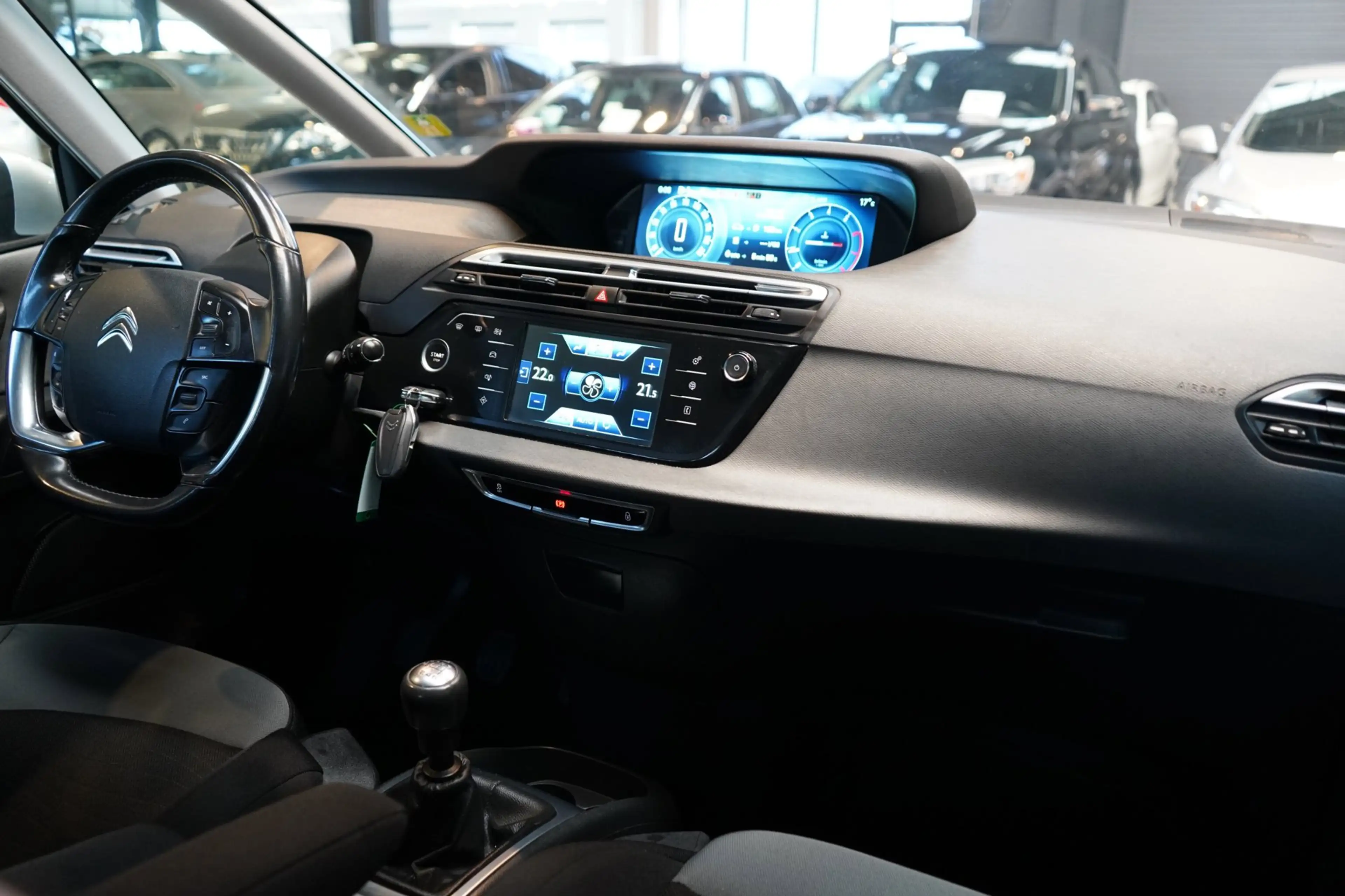 Citroen Grand C4 Picasso 1.2 PureTech Exclusive | ACHTERUITRIJC. | TREKHAAK — photo 10