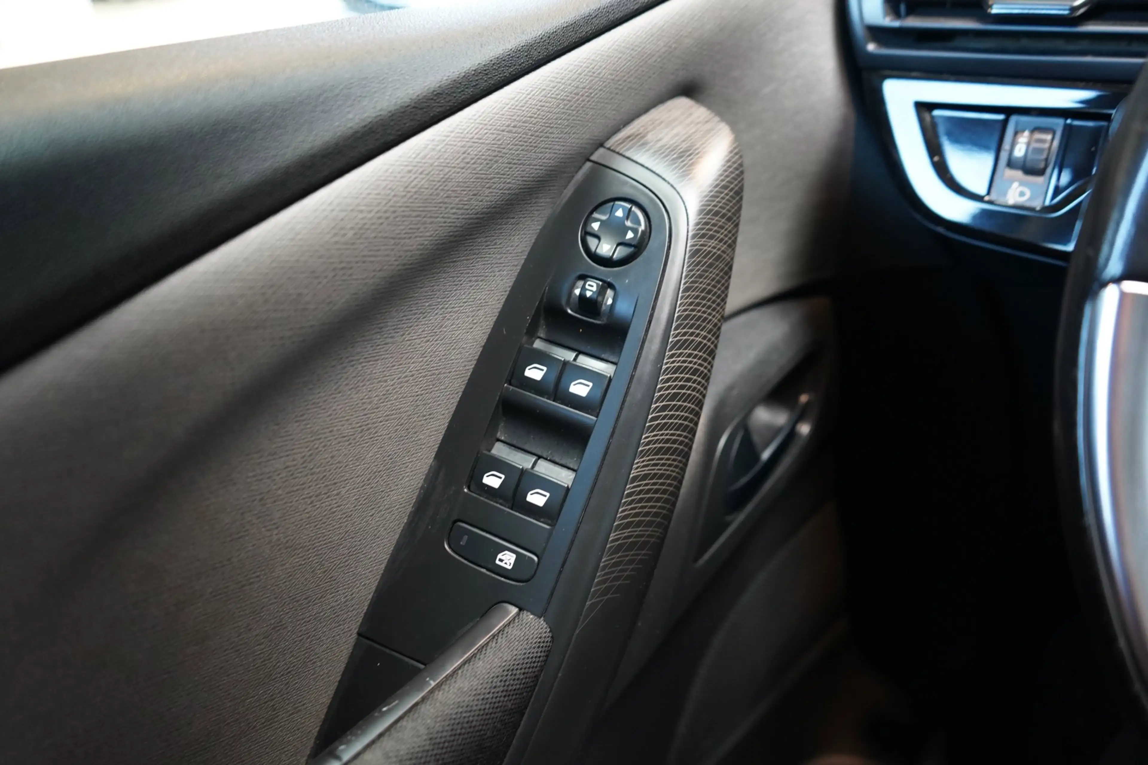 Citroen Grand C4 Picasso 1.2 PureTech Exclusive | ACHTERUITRIJC. | TREKHAAK — photo 17