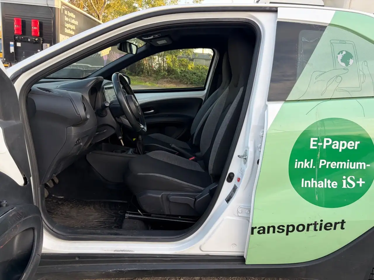 Toyota Aygo 1.0-l-VVT-i Play — Vehicle gallery 31