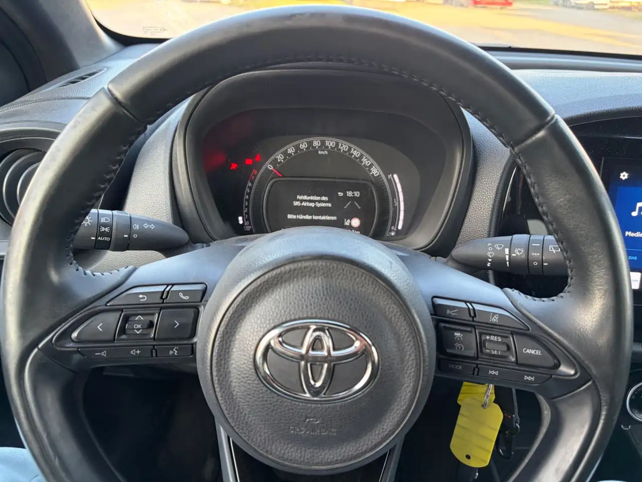 Toyota Aygo 1.0-l-VVT-i Play — Vehicle gallery 24