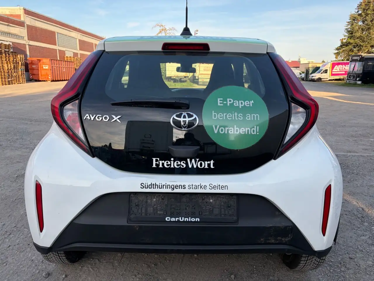 Toyota Aygo 1.0-l-VVT-i Play — Vehicle gallery 12
