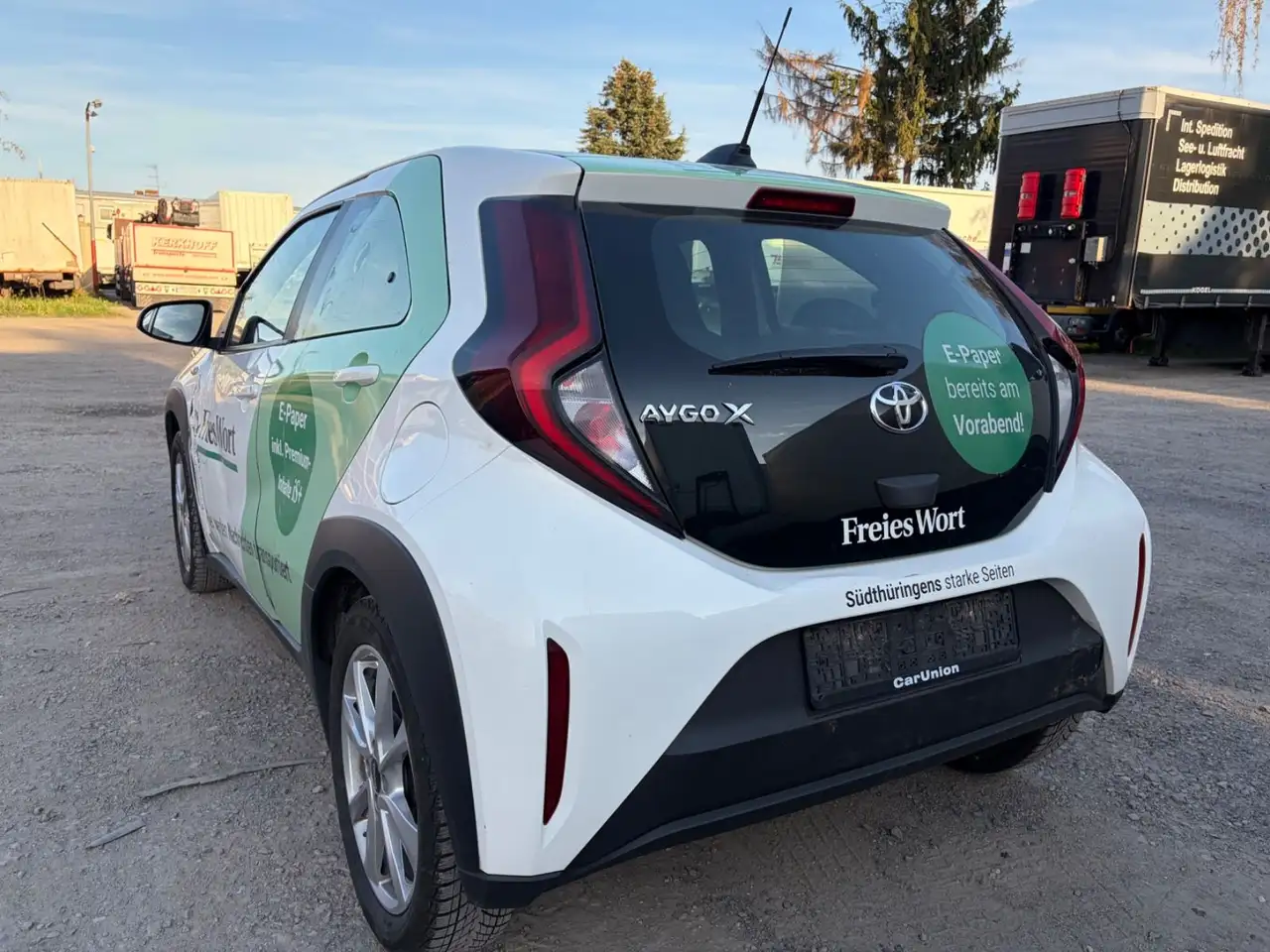 Toyota Aygo 1.0-l-VVT-i Play — Vehicle gallery 11