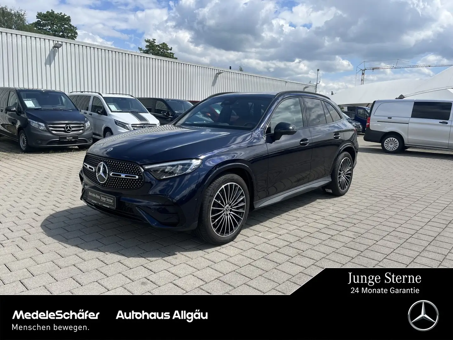 Mercedes-Benz GLC 220 GLC 220 d 4M AMG Night Distr AHK Sound Kam Ambie Blau - 1
