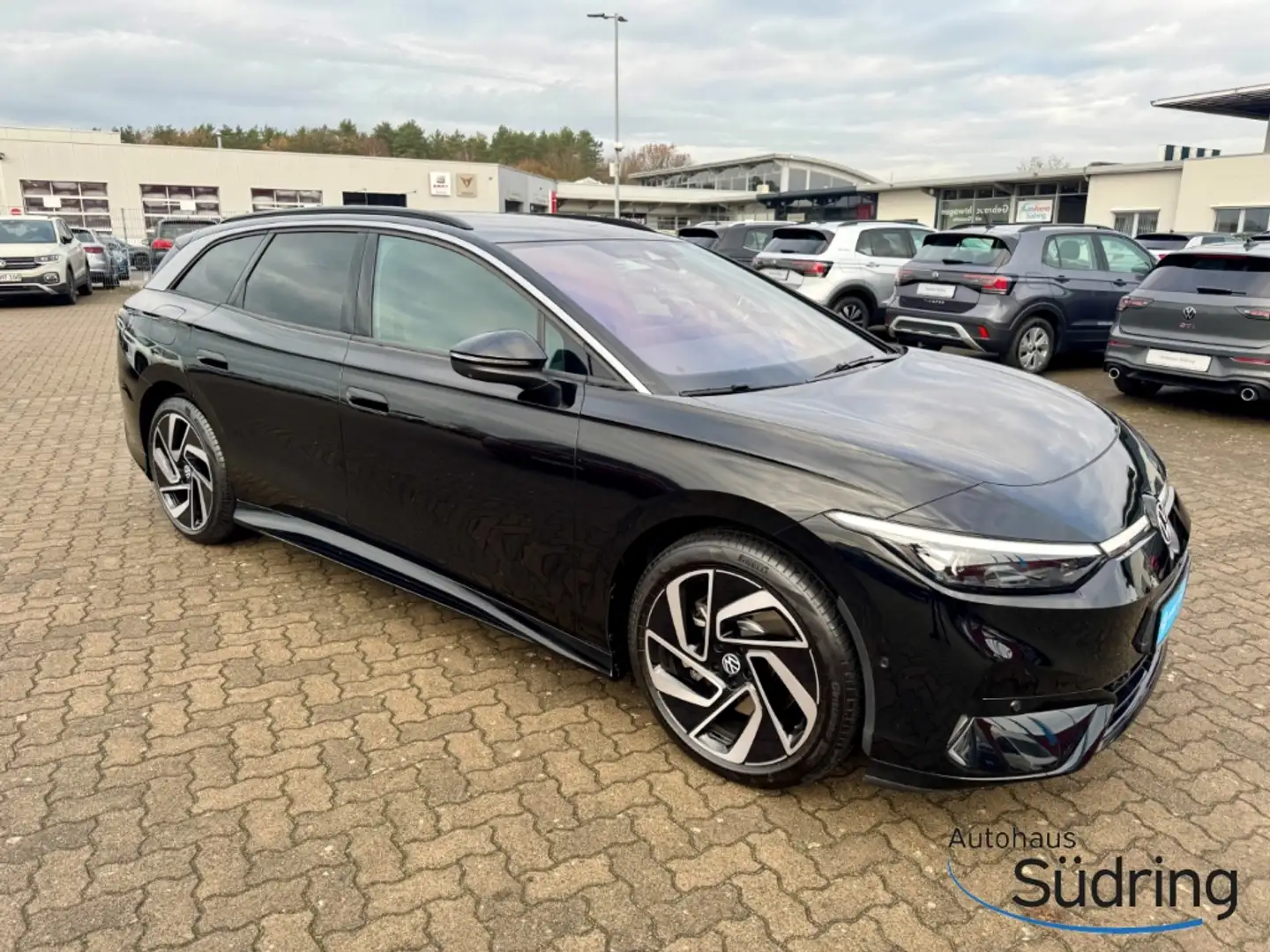 Volkswagen ID.7 Tourer Pro Interieur*Exterieur*Komfortpaket* Schwarz - 2