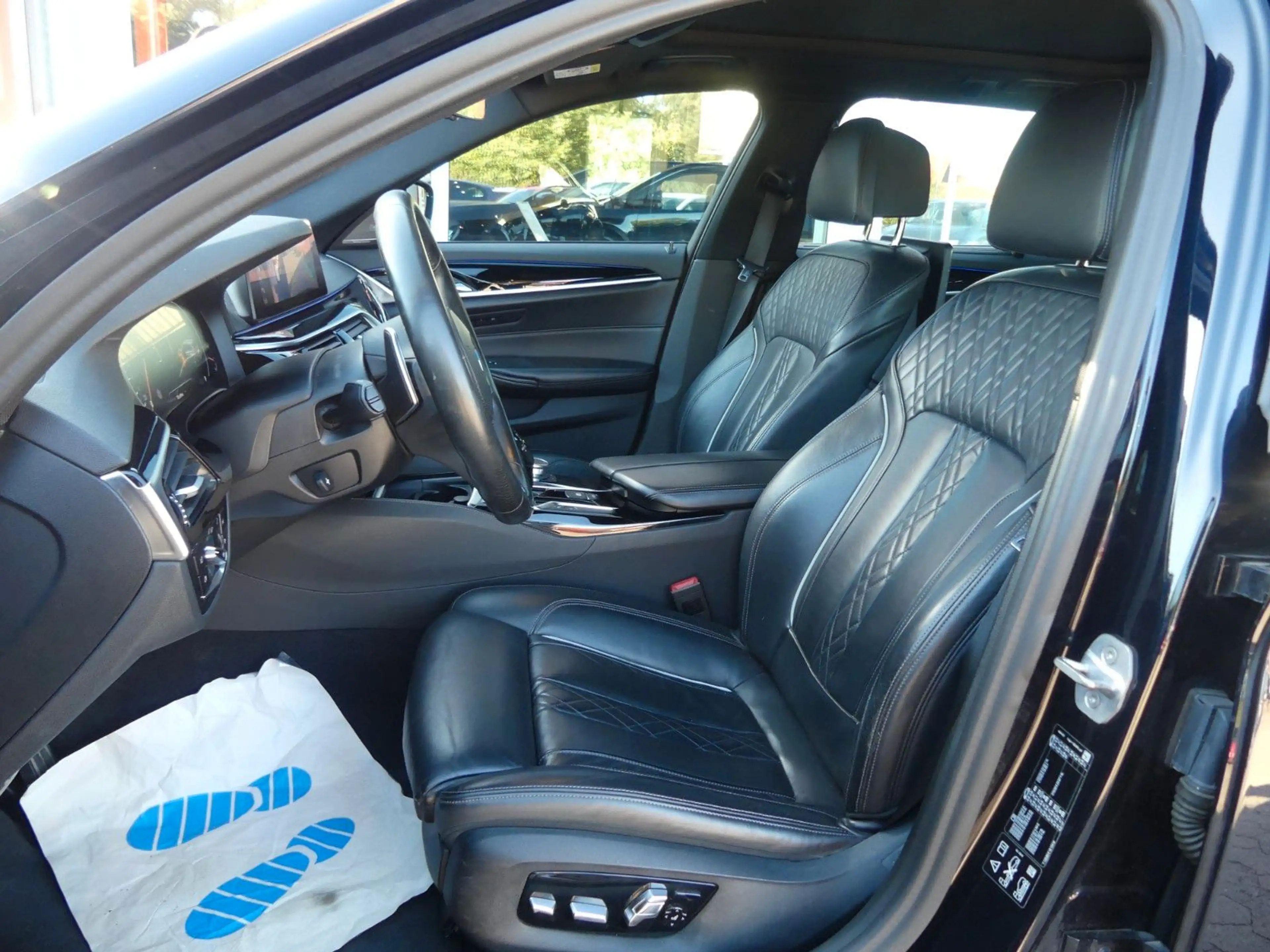 BMW 540 d xDrive M Sport*360°-Cam*Nappa*Panorama*TV — photo 9