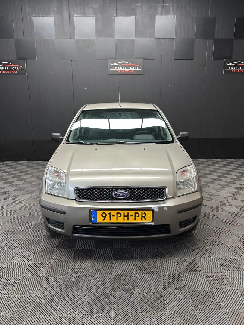 Ford Fusion 1.4-16V Ghia | Airco | PDC | Nieuwe APK | Gris - 2