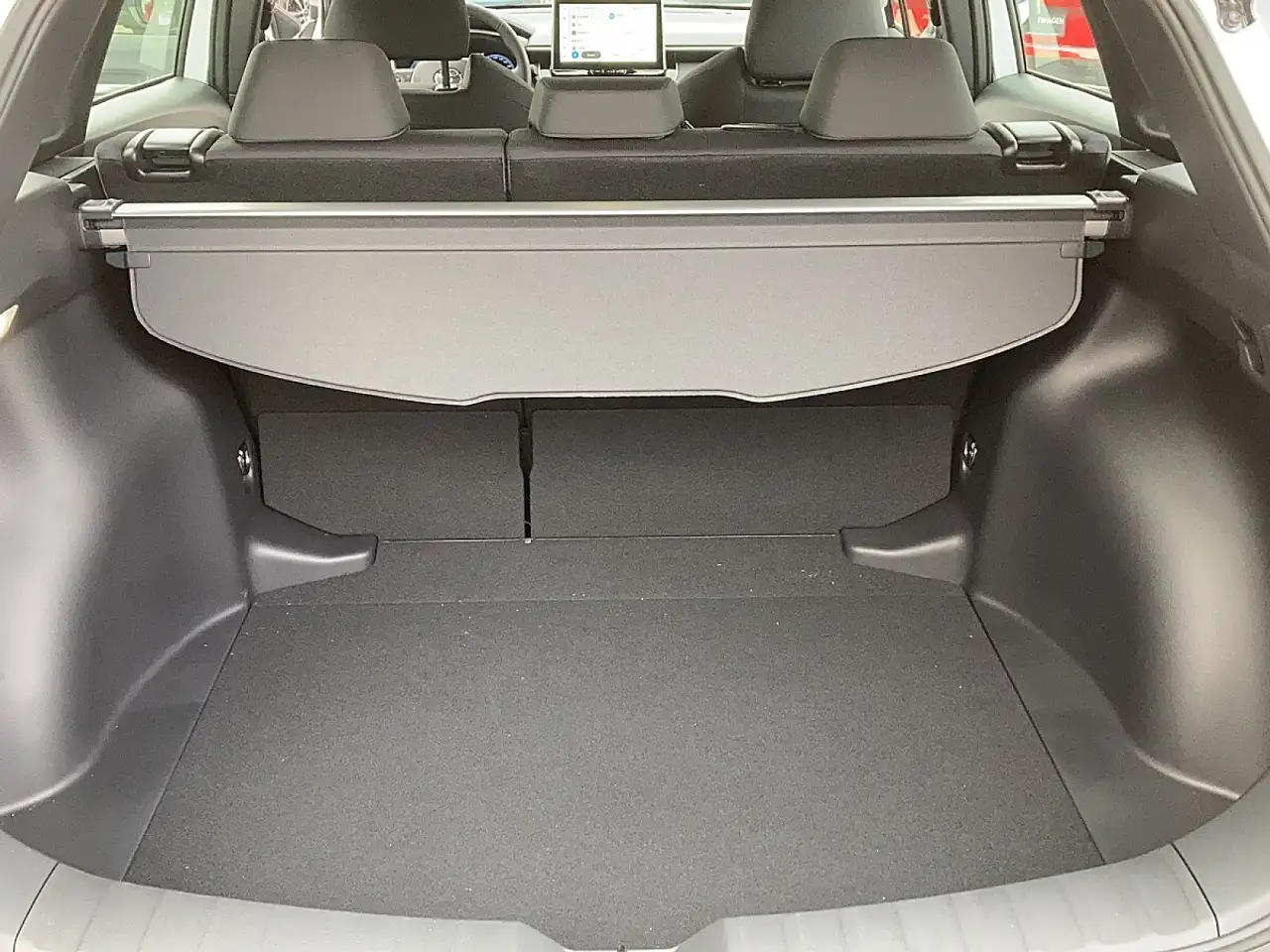 Toyota Corolla Cross 1,8 Hybrid Comfort 2WD, миниатюра 11