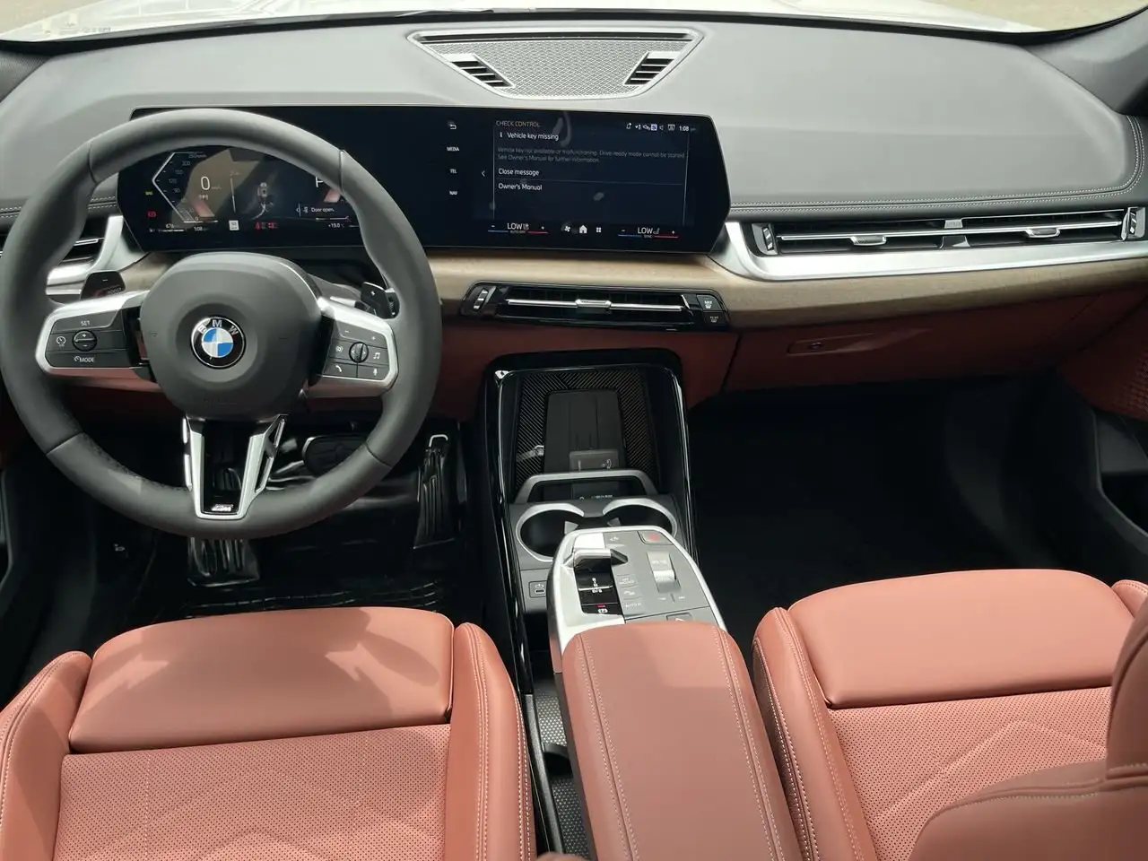 BMW X1 снимка BMW X1