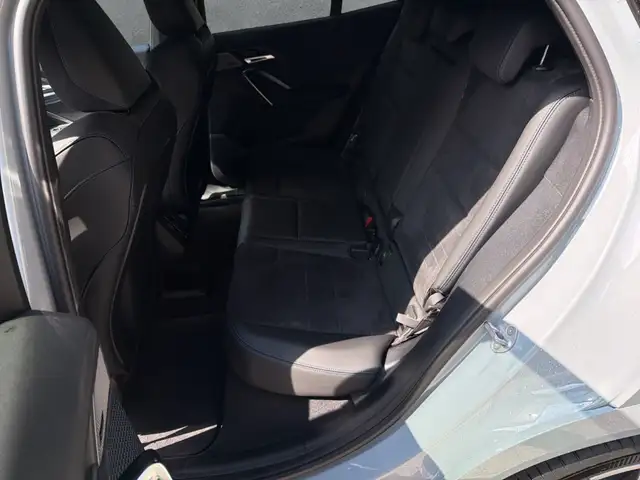 BMW X2 view 13