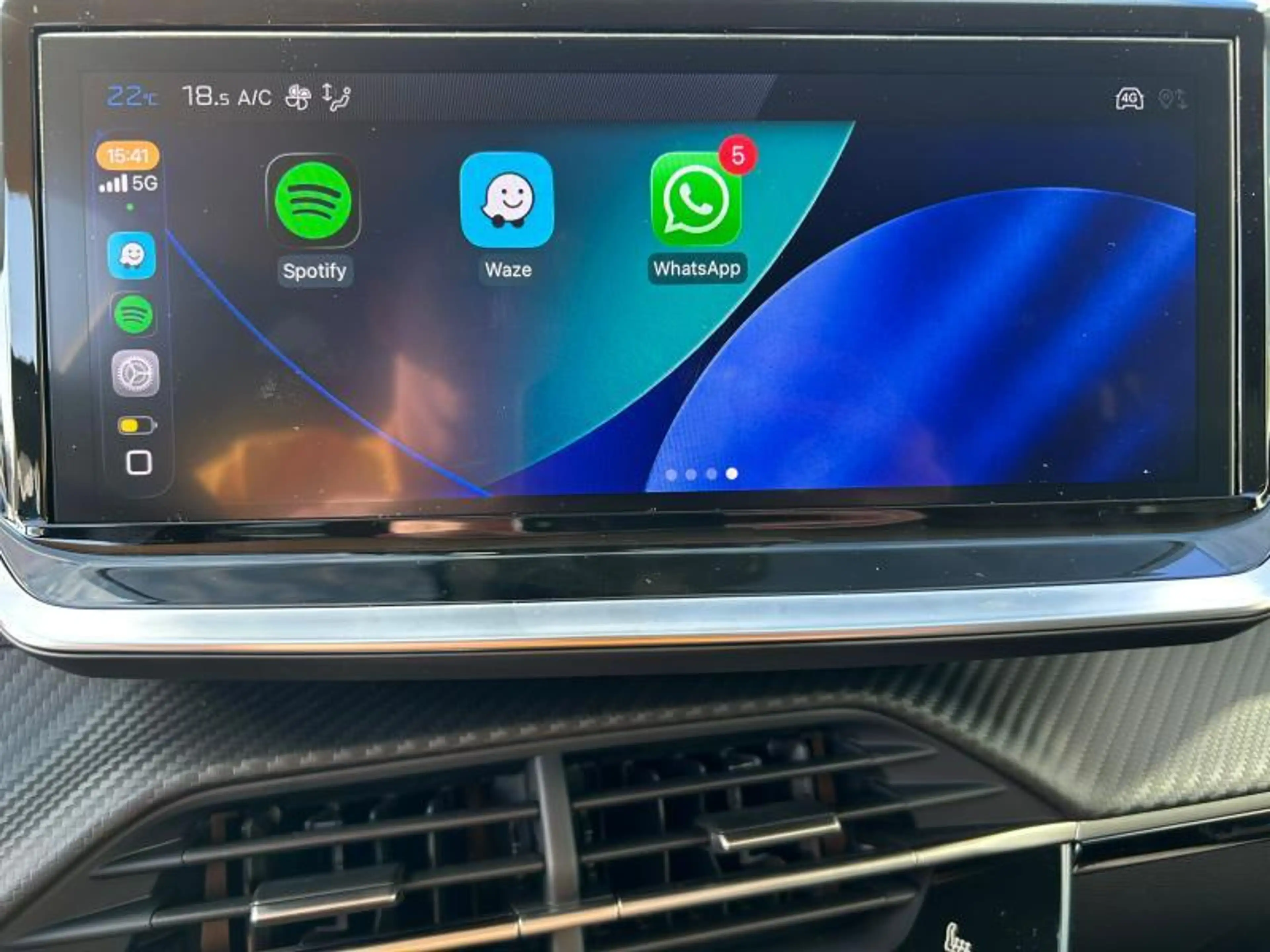 Peugeot 5008 Allure Pack / 7 Places — photo 15