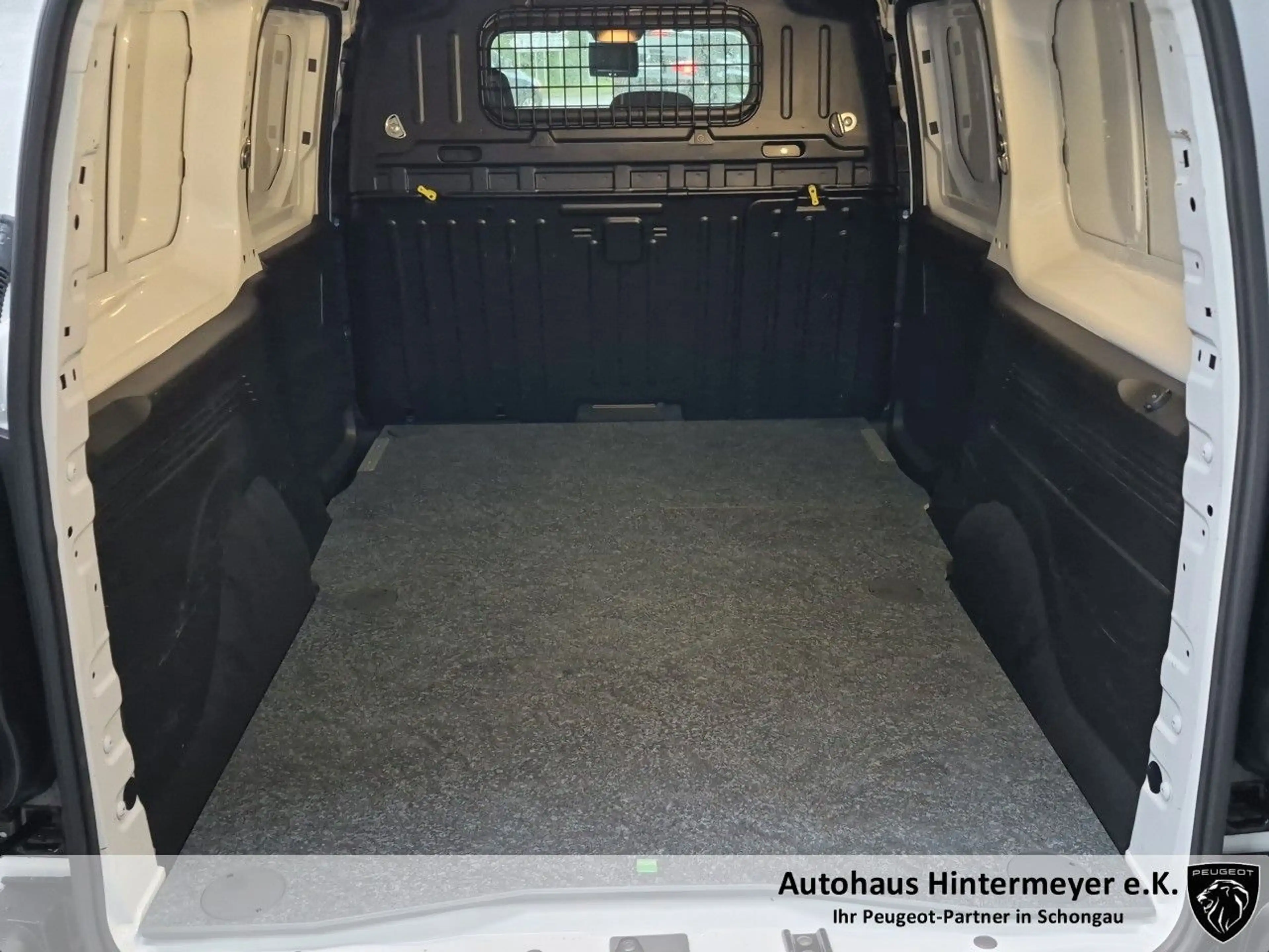 Peugeot Partner Premium KW L2 — photo 6