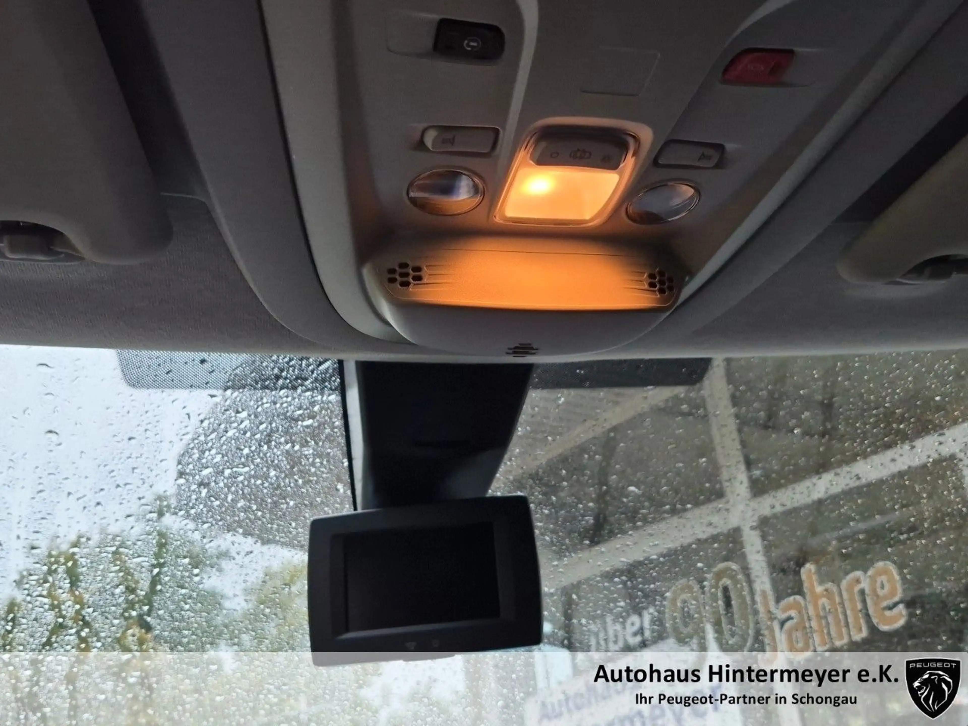 Peugeot Partner Premium KW L2 — photo 14