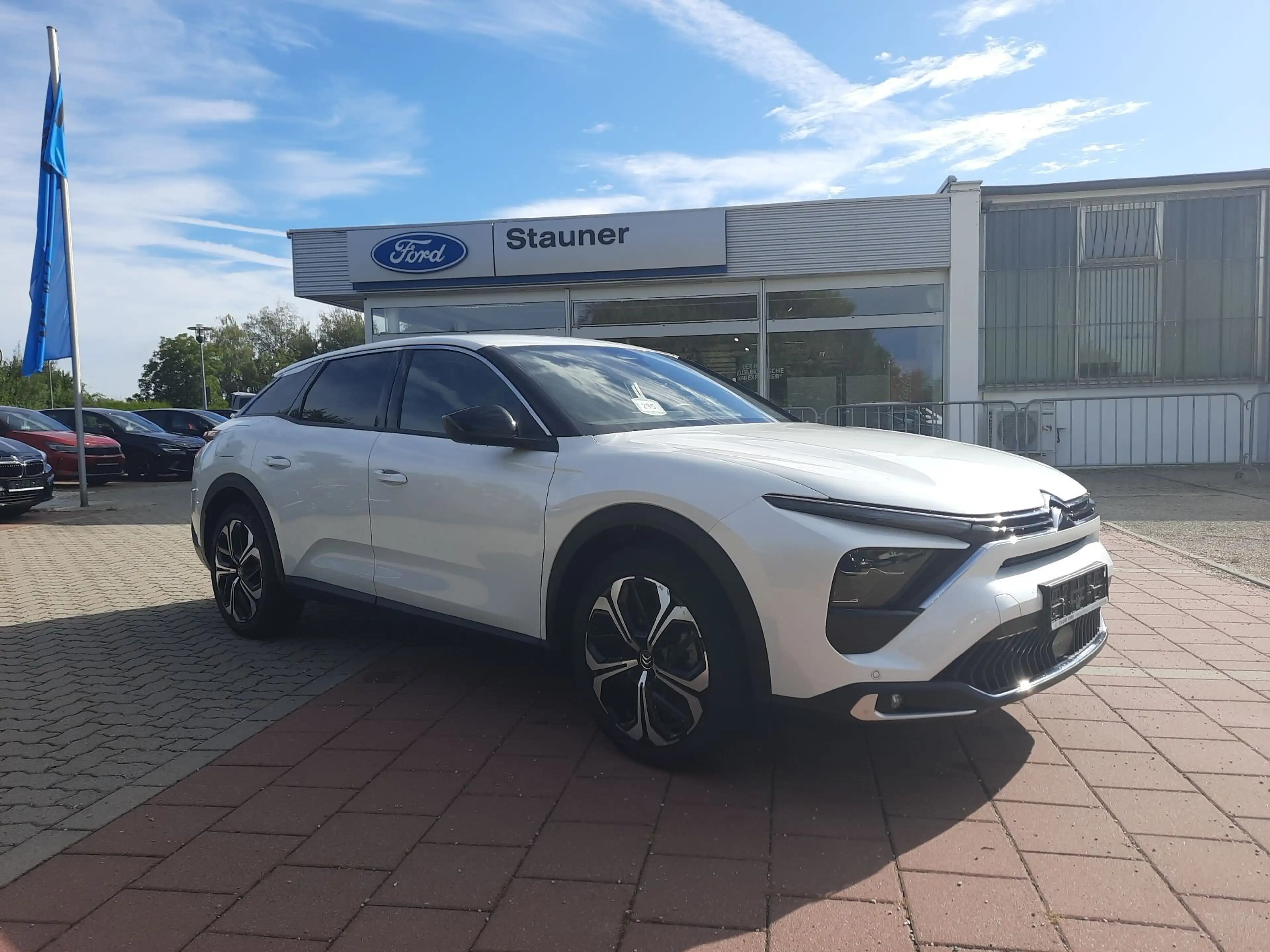 Citroen C5 X 1.2 PureTech 145 Plus Navi Kamera DAB LED — photo 4