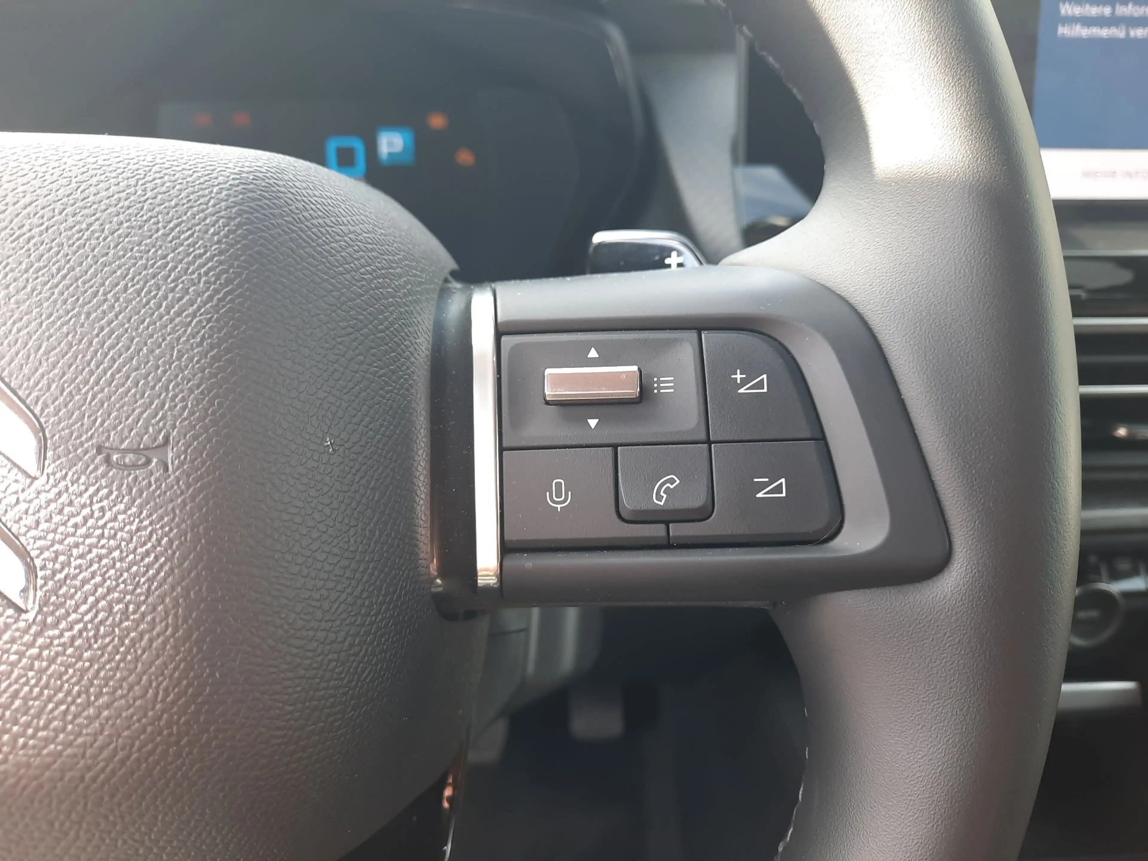 Citroen C5 X 1.2 PureTech 145 Plus Navi Kamera DAB LED — photo 17