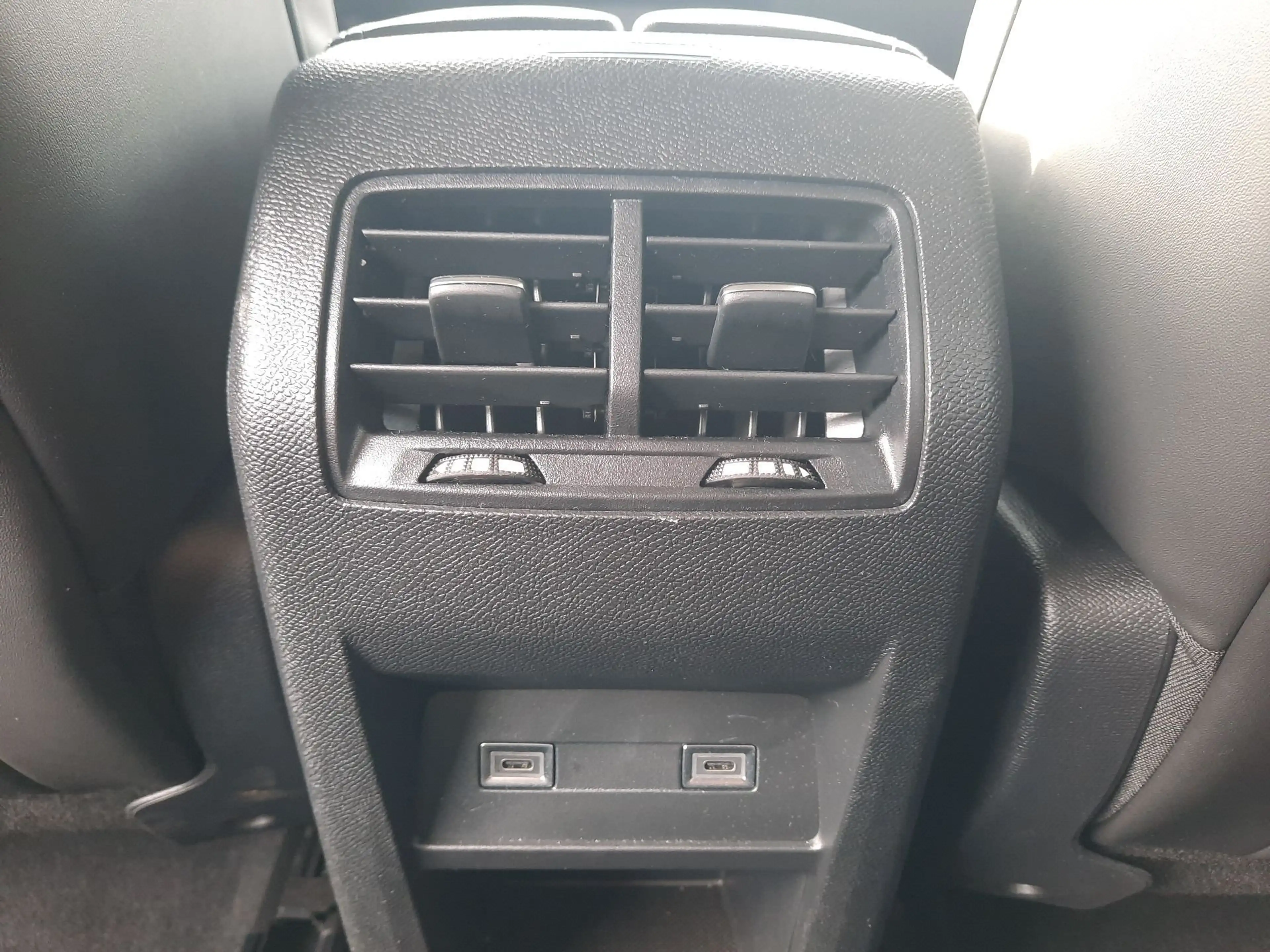 Citroen C5 X 1.2 PureTech 145 Plus Navi Kamera DAB LED — photo 30