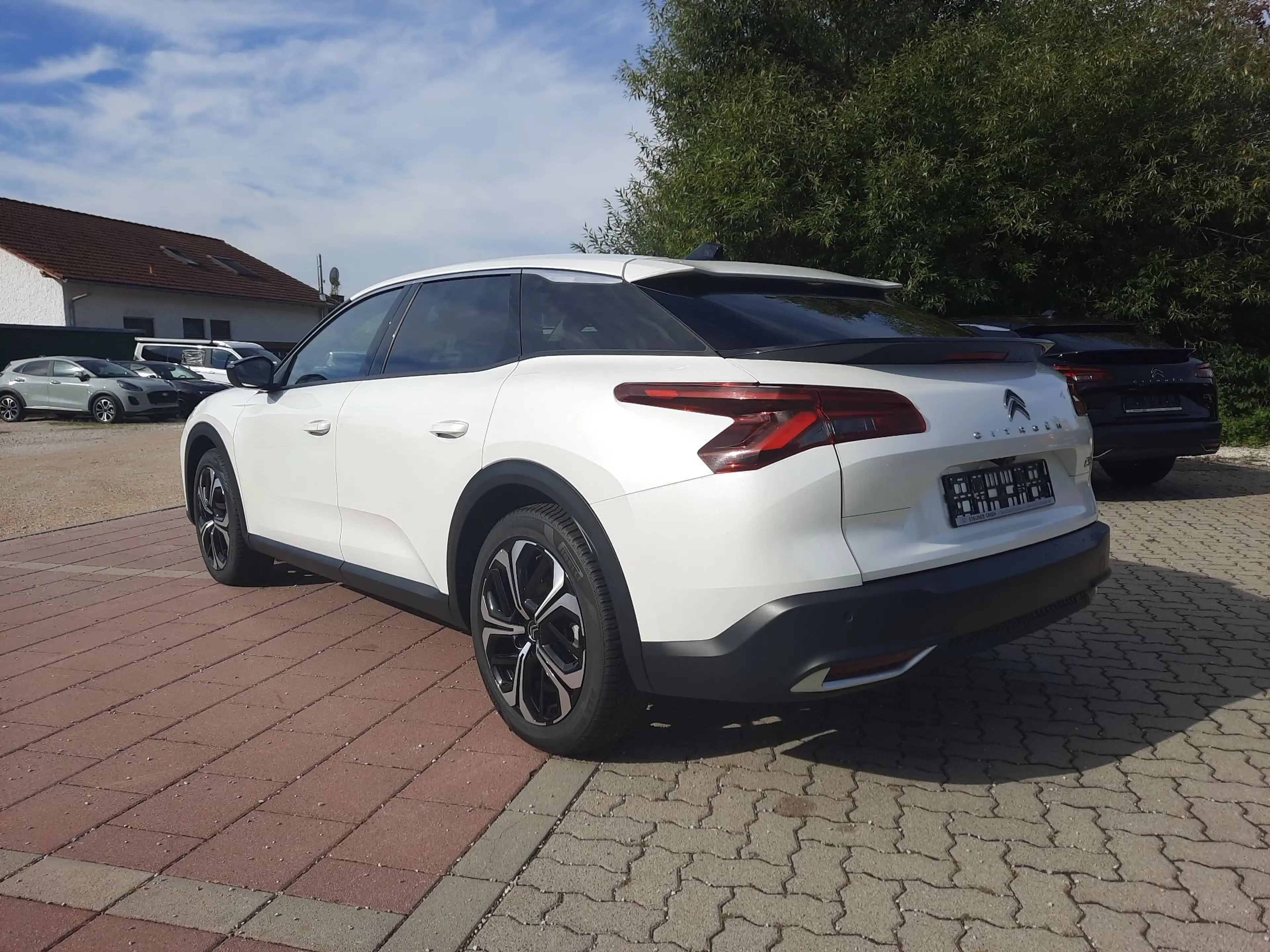 Citroen C5 X 1.2 PureTech 145 Plus Navi Kamera DAB LED — photo 8