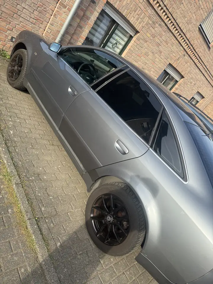 Audi A6 4.2 quattro, foto 1