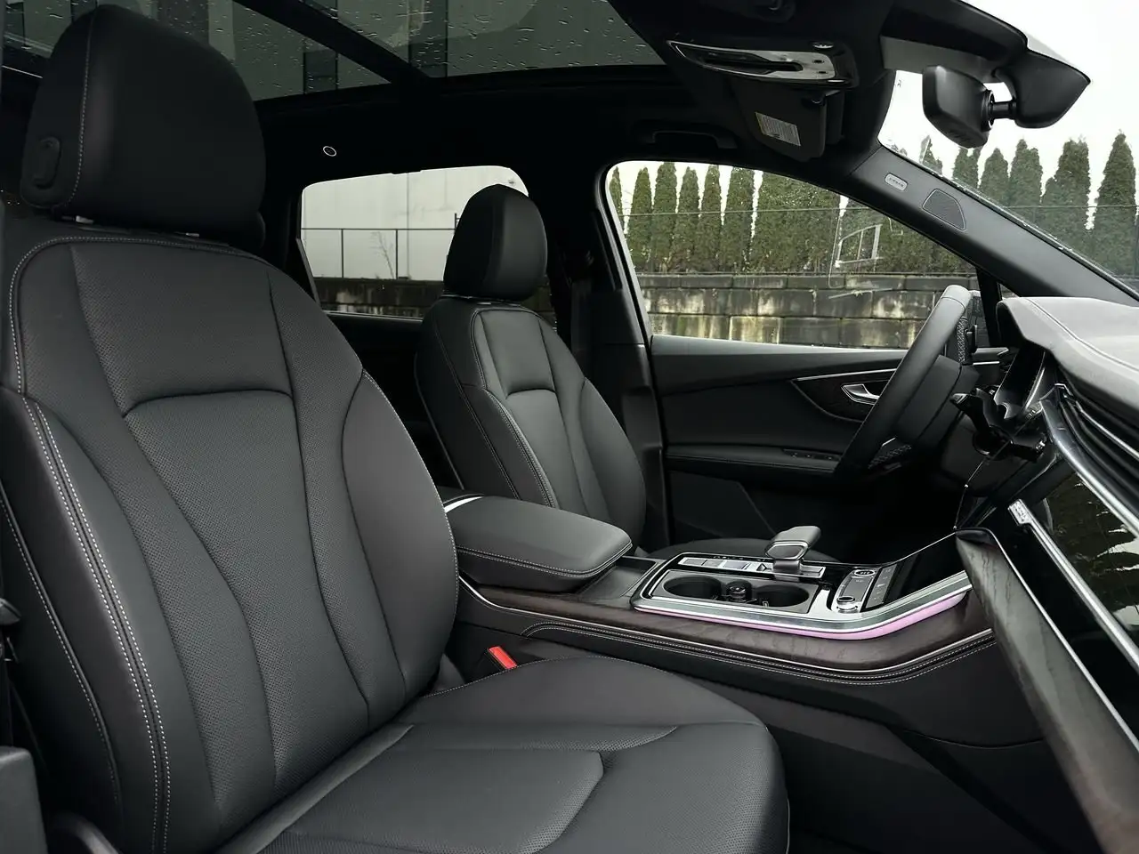 Audi Q7 снимка Audi Q7