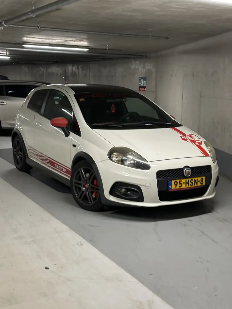 Abarth Grande Punto - 1