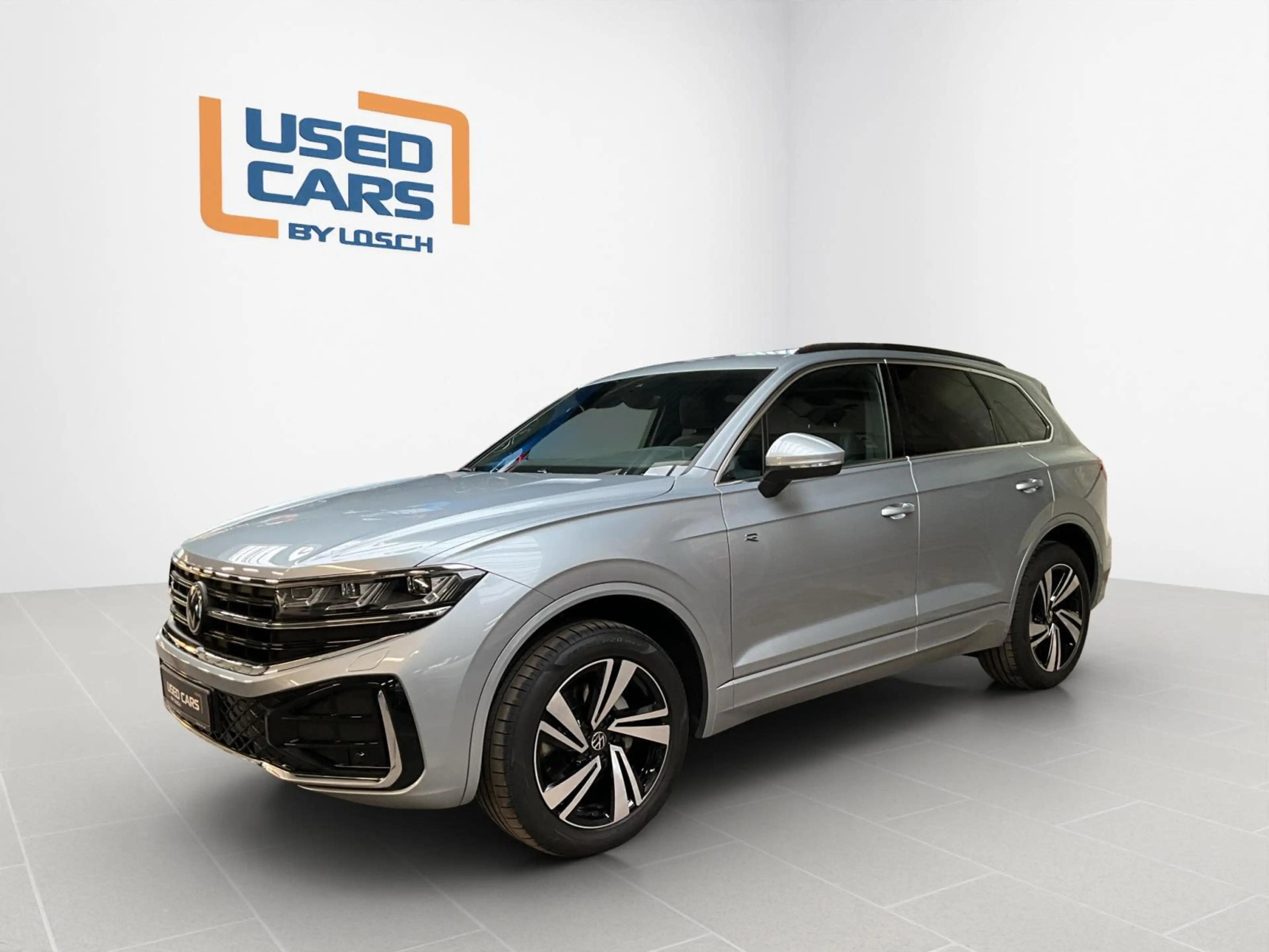 Volkswagen Touareg R-Line+Aut8+4Motion+P.confort+LM20+AHK+LED+NAVI — photo 4