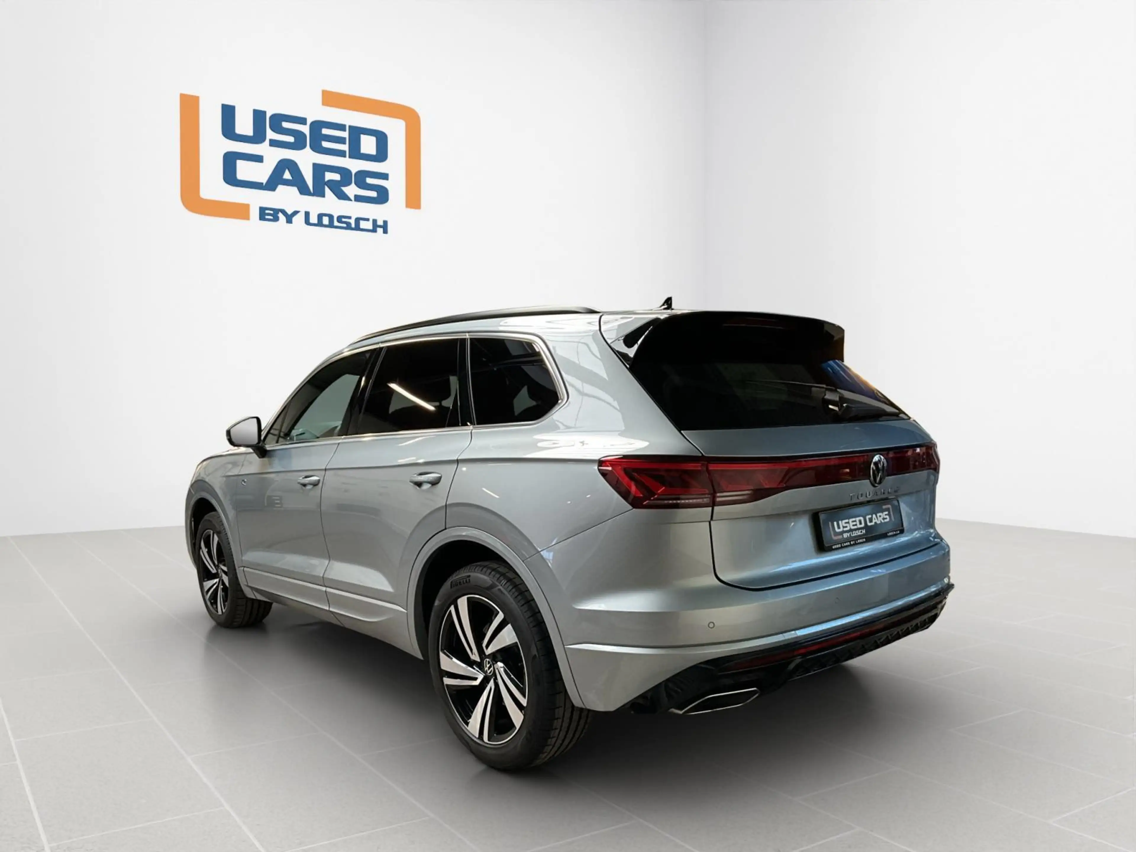 Volkswagen Touareg R-Line+Aut8+4Motion+P.confort+LM20+AHK+LED+NAVI — photo 6