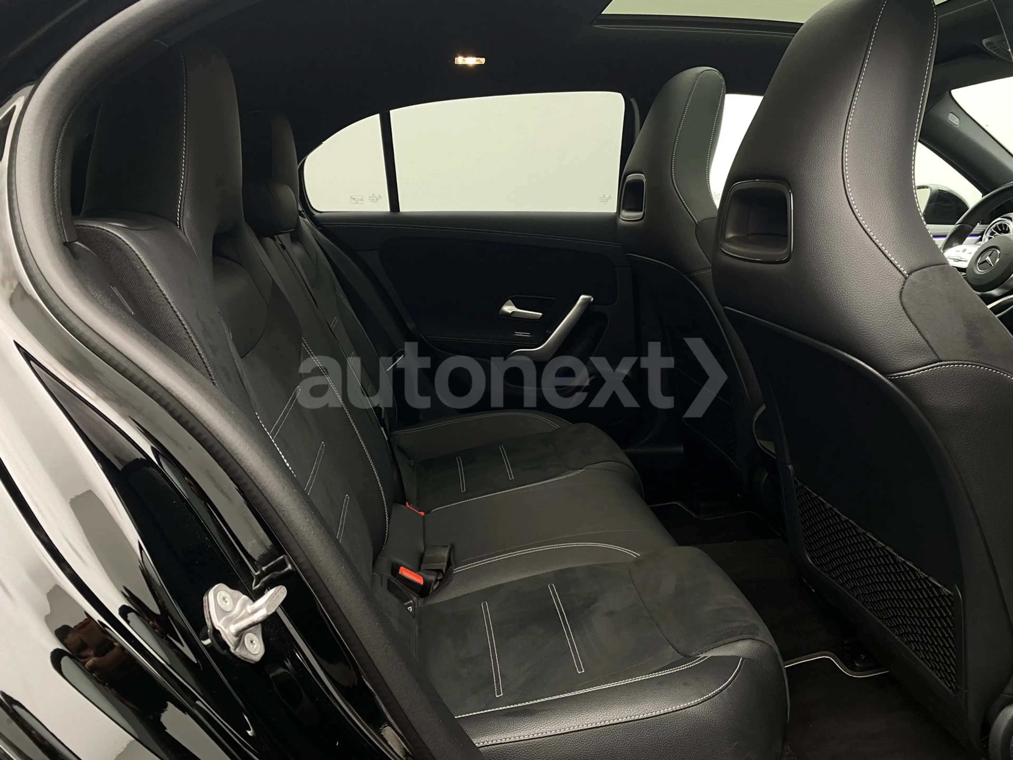 Mercedes-Benz A 250 e *2x AMG Line+Night* Pano+Standhzg (6014) — photo 14