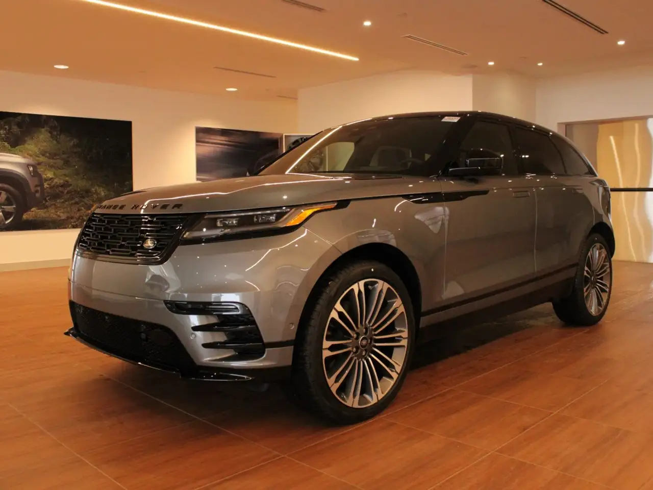2026 Land Rover Range Rover Velar
