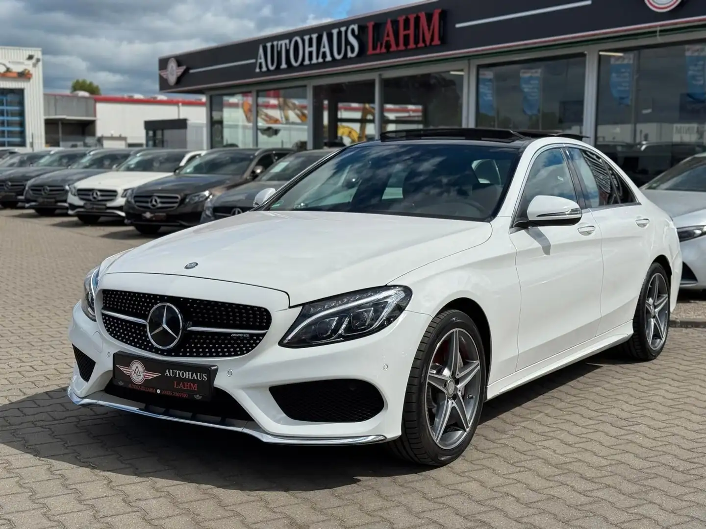 Mercedes-Benz C 400 4MaticLim. AMG PAKET"PANO"HEAD UP"SPUR ASS Білий - 2