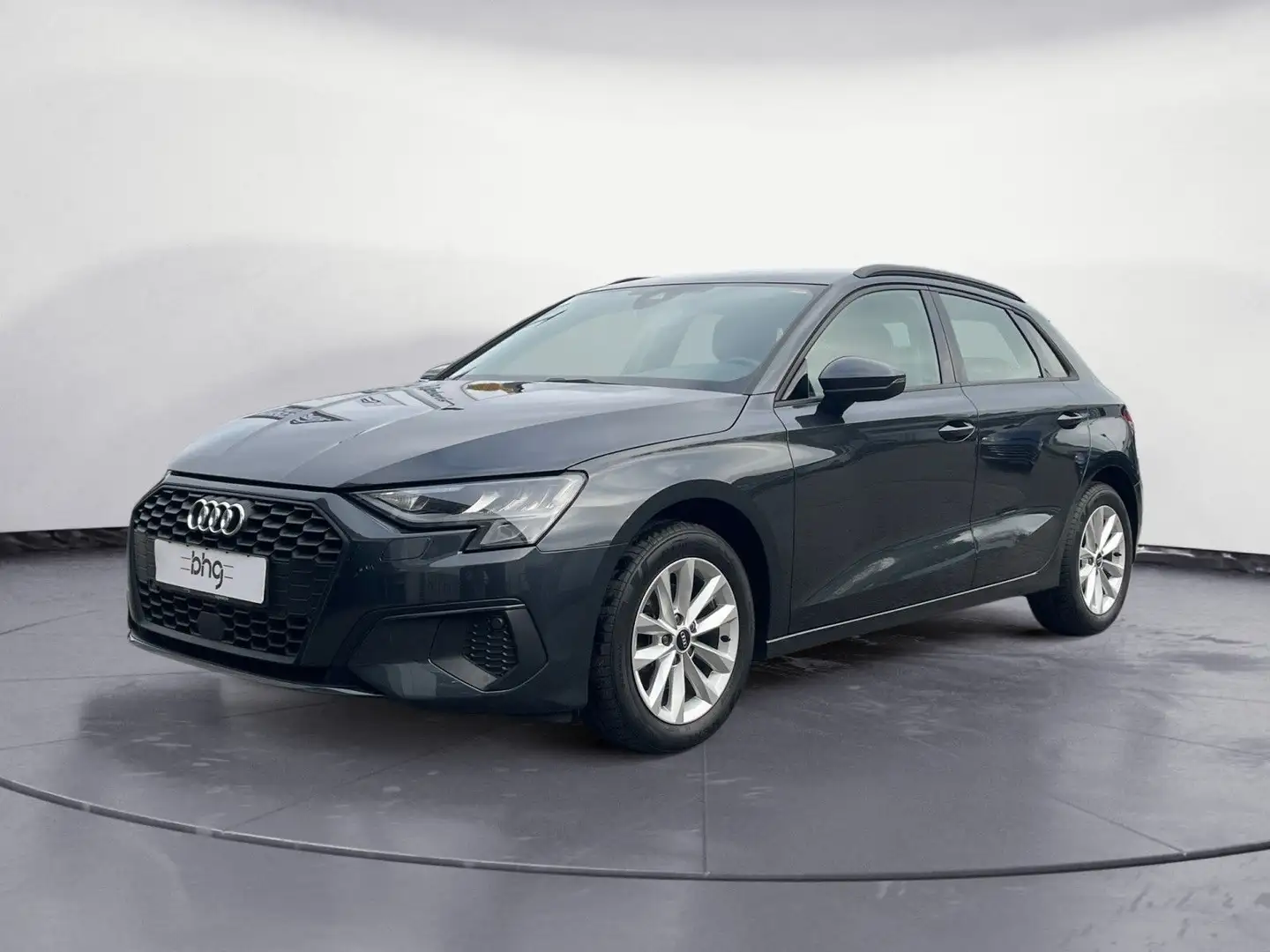 Audi A3 30 TDI Grau - 2