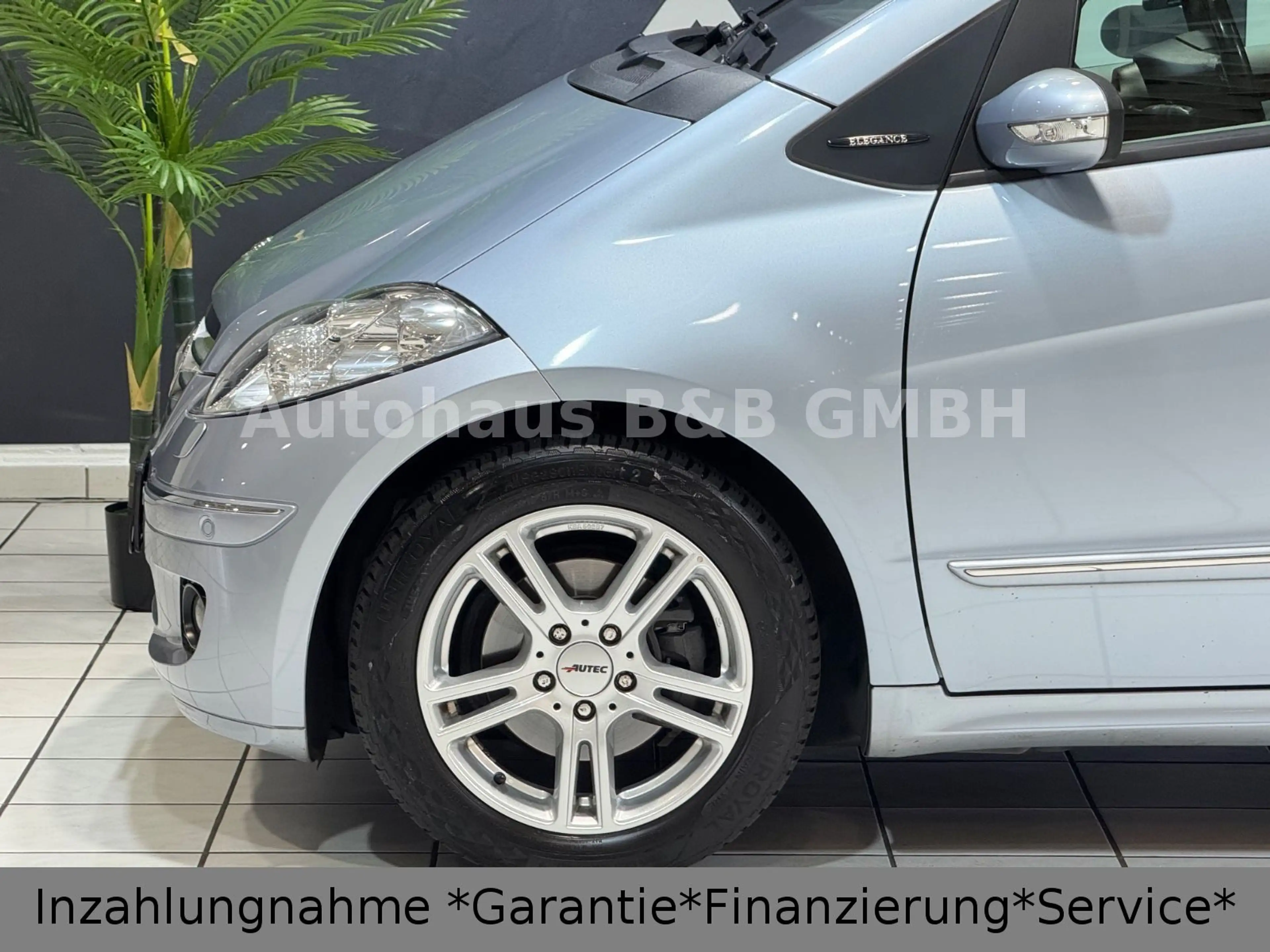 Mercedes-Benz A 200 *Elegance*Automatik*SHZ*NAVI*Xenon — photo 11