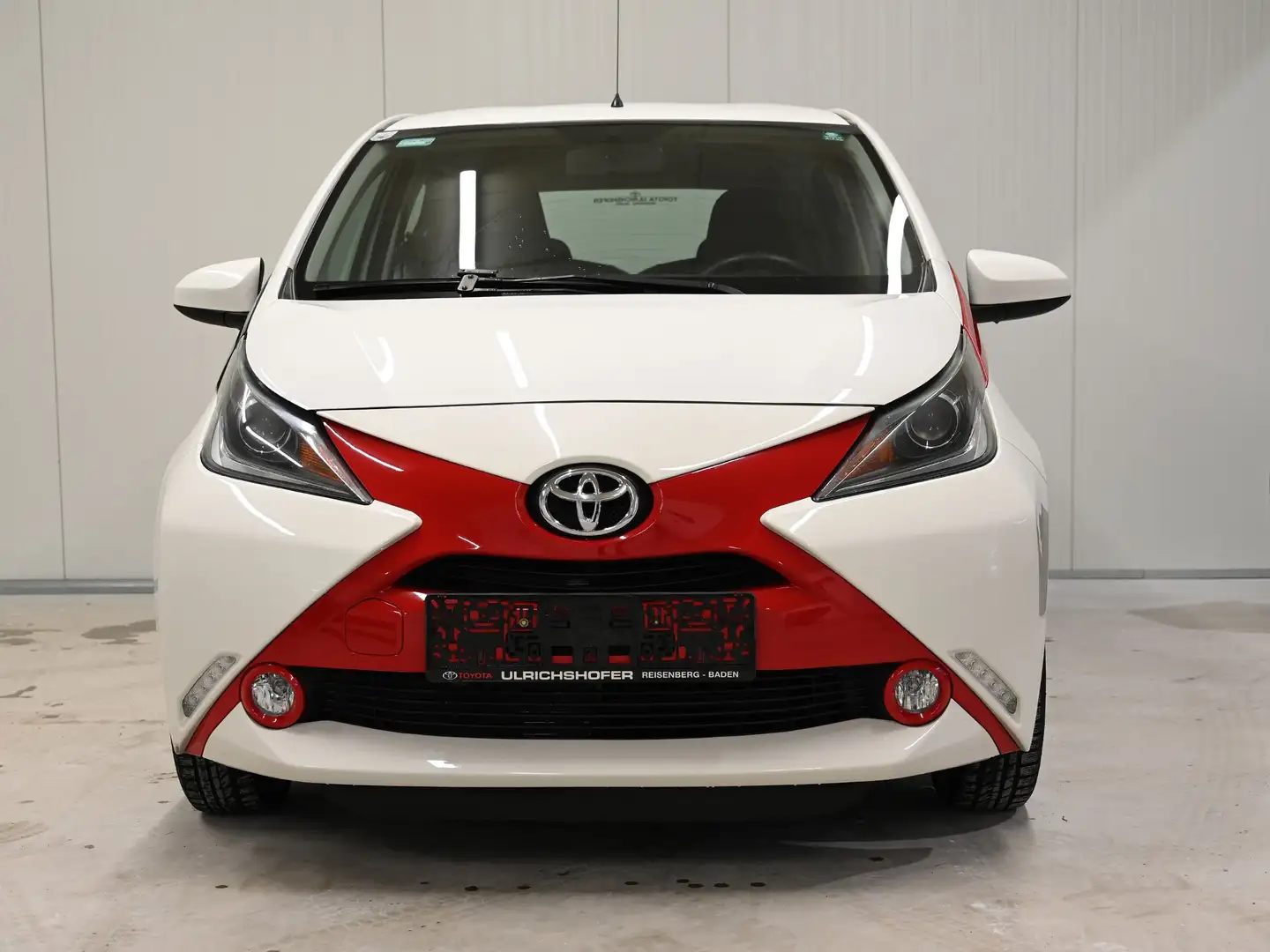Toyota Aygo x Weiß - 1