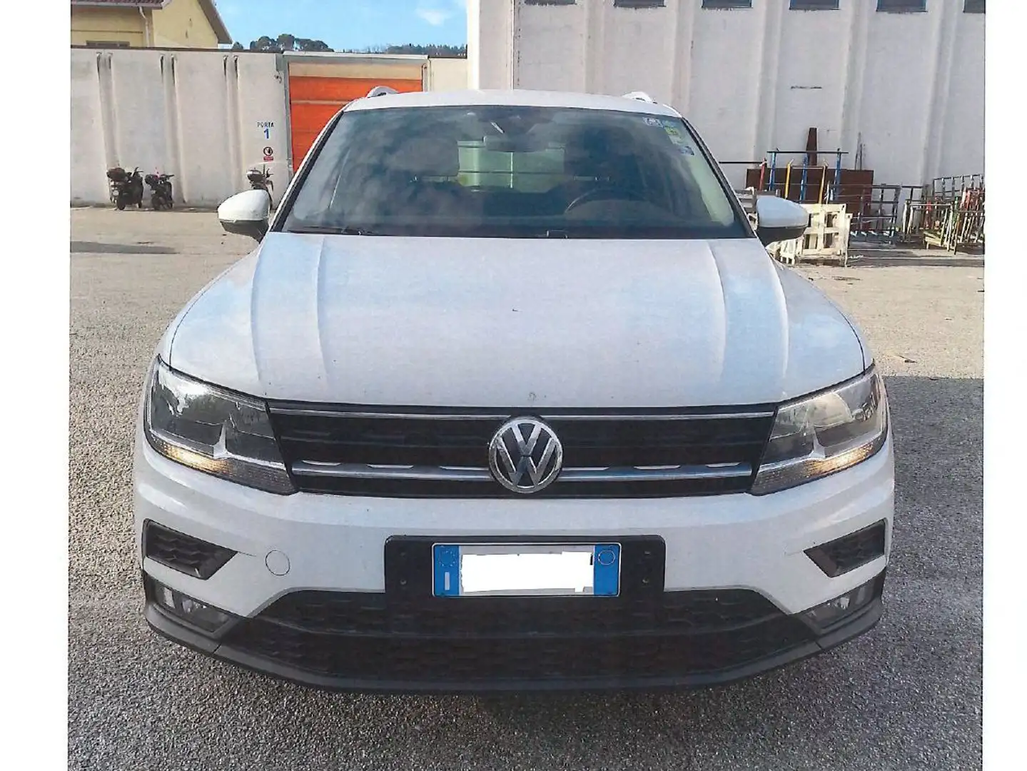 Volkswagen Tiguan Tiguan 1.6 tdi Urban 115cv Bianco - 1