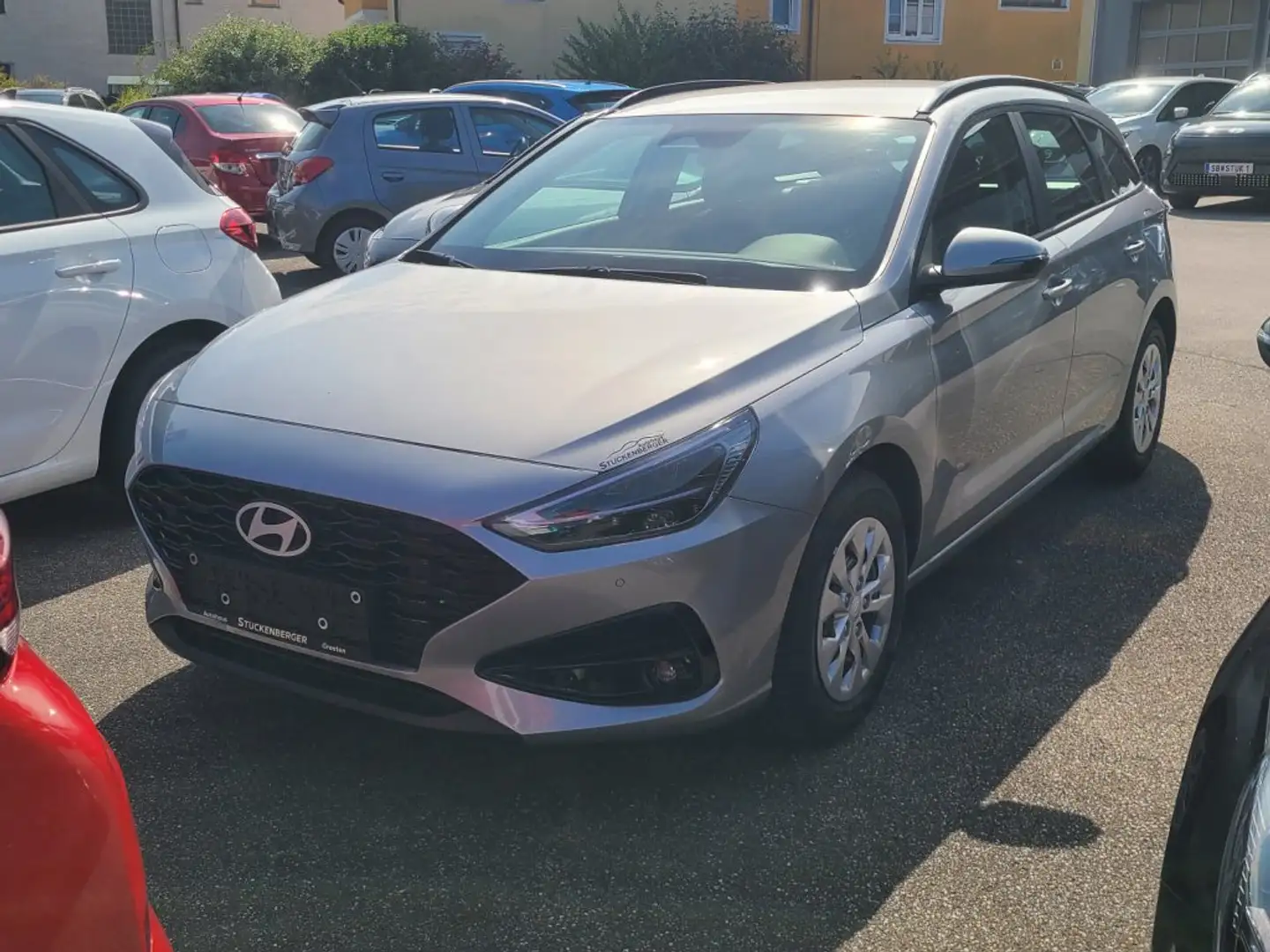 Hyundai i30 Kombi - PD Smart Line 1.5 DPI c5ks1-OO4 Silber - 1